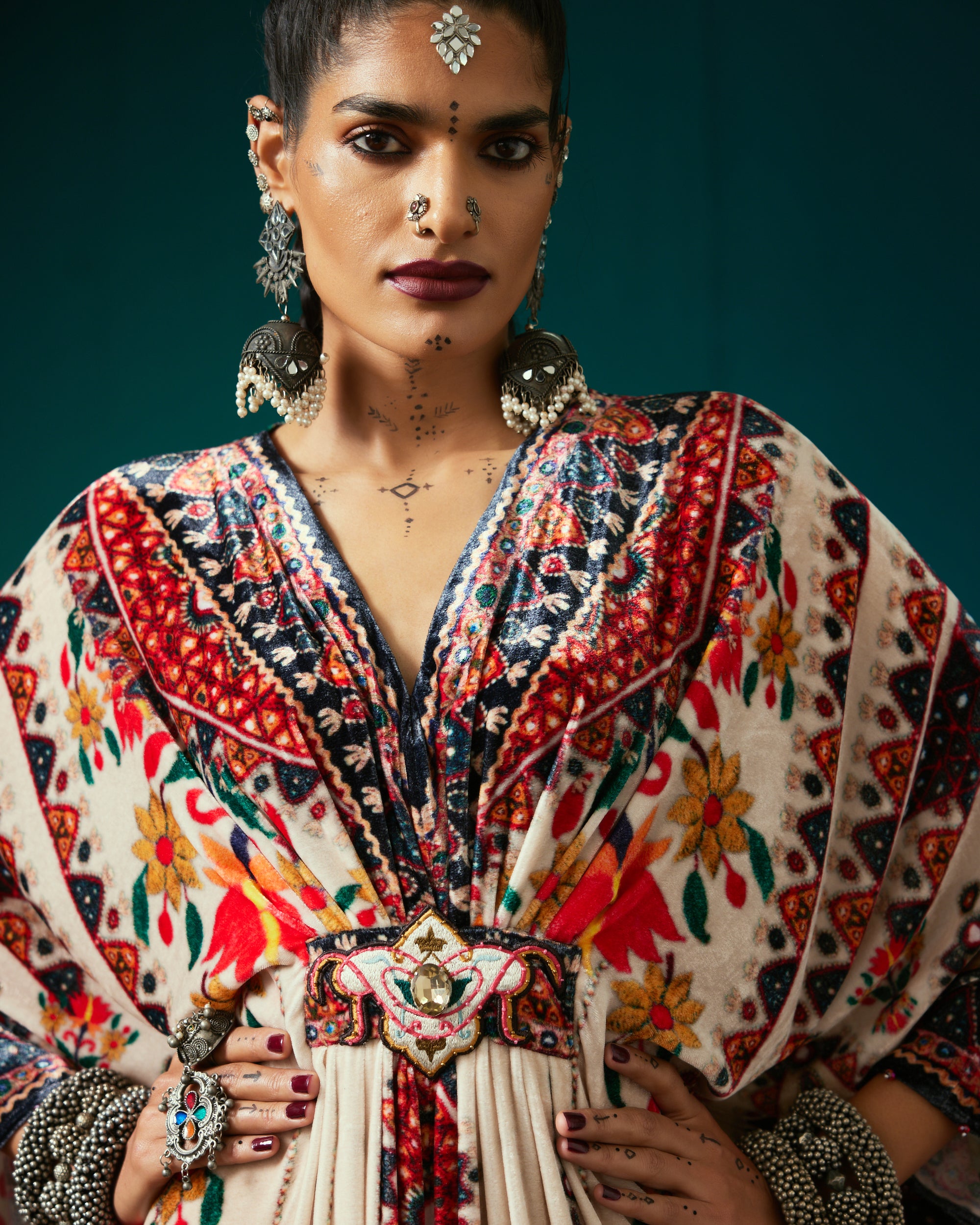 Kutch : Imama - Eggshell