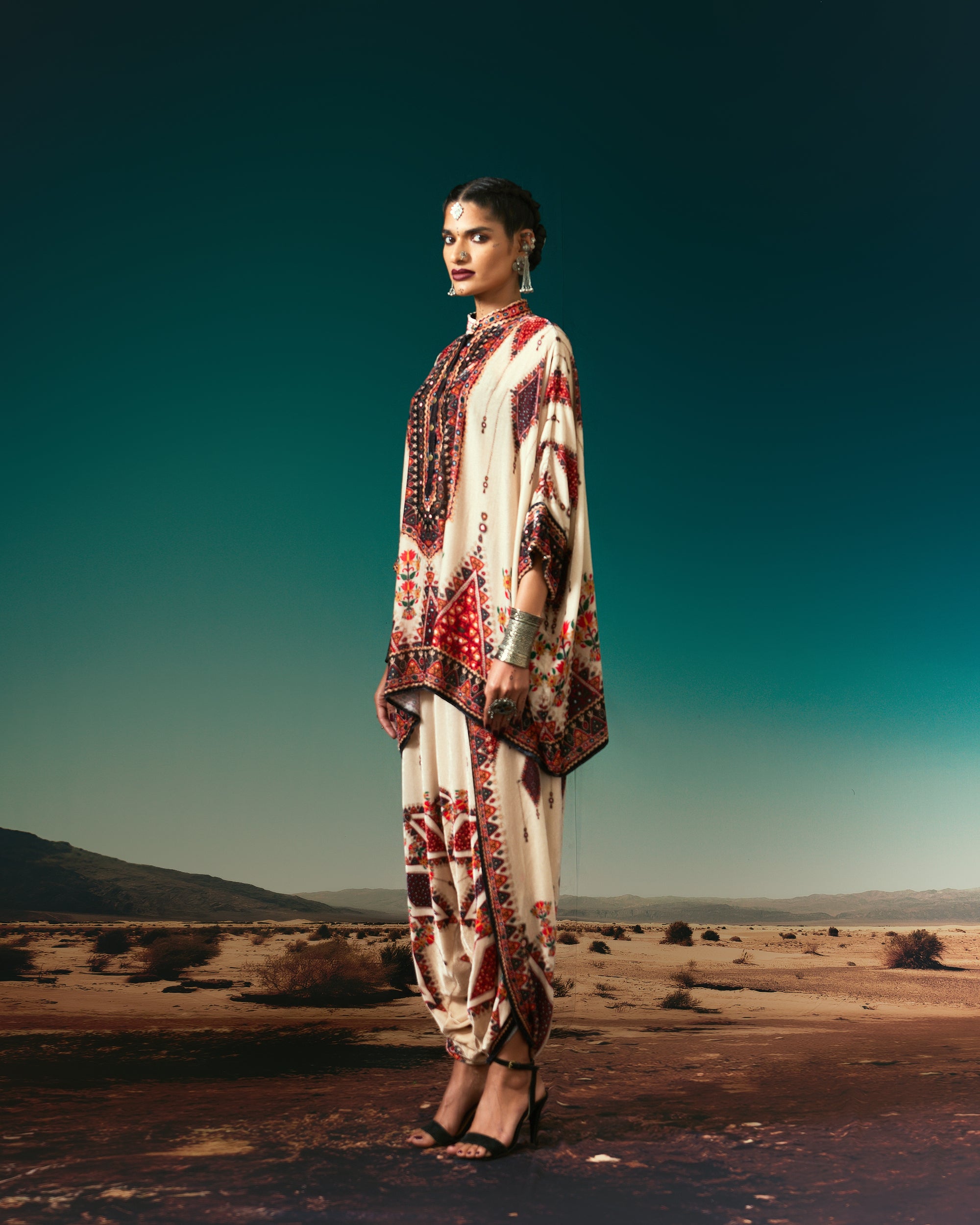 Kutch : Chanel - Eggshell
