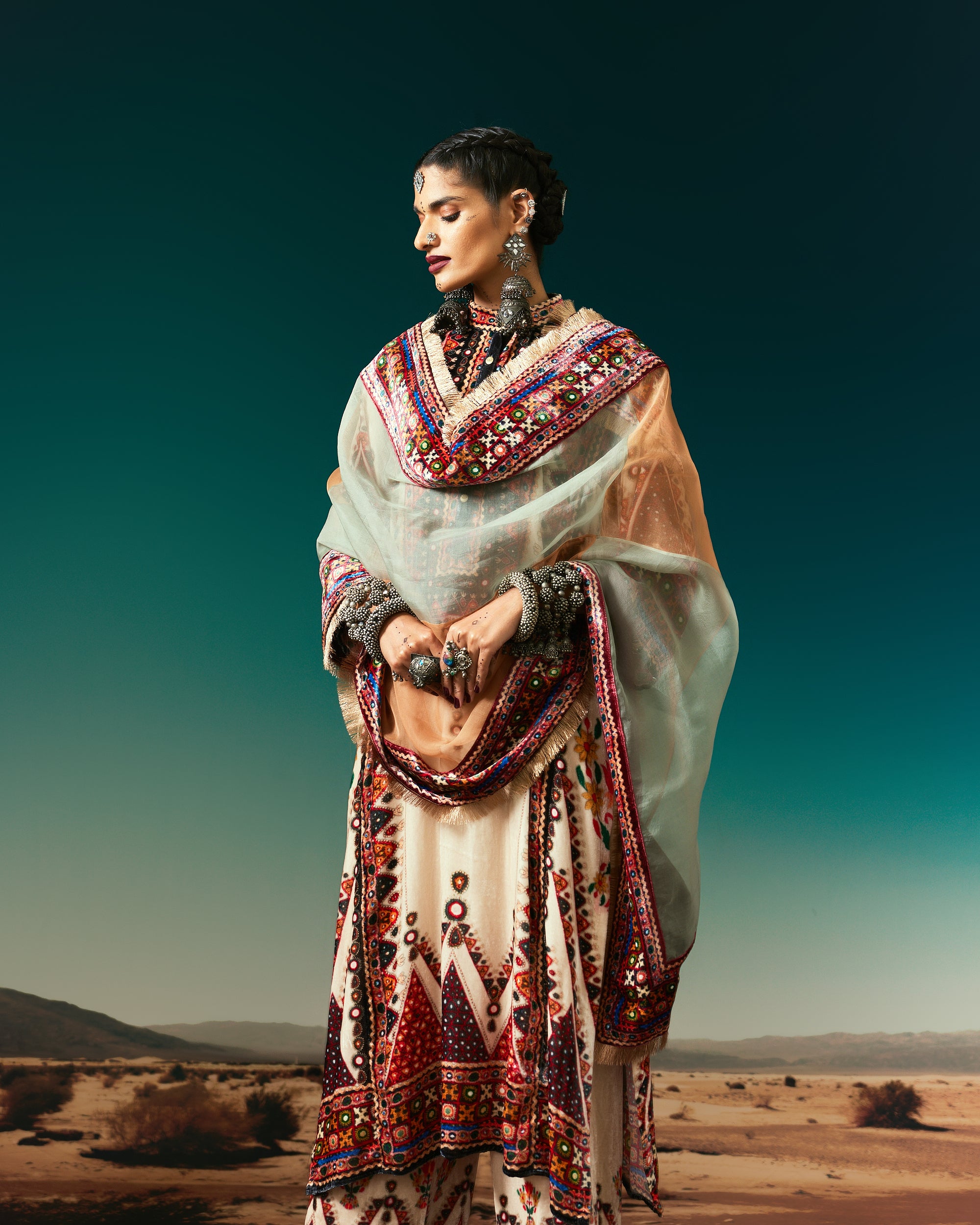 Kutch : Ghazala - Eggshell
