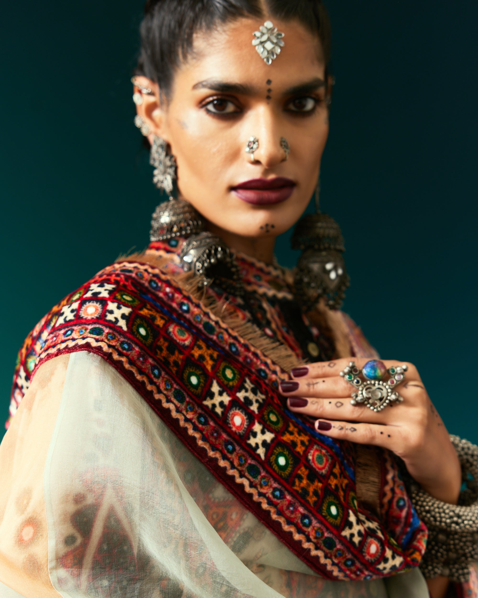 Kutch : Ghazala - Eggshell