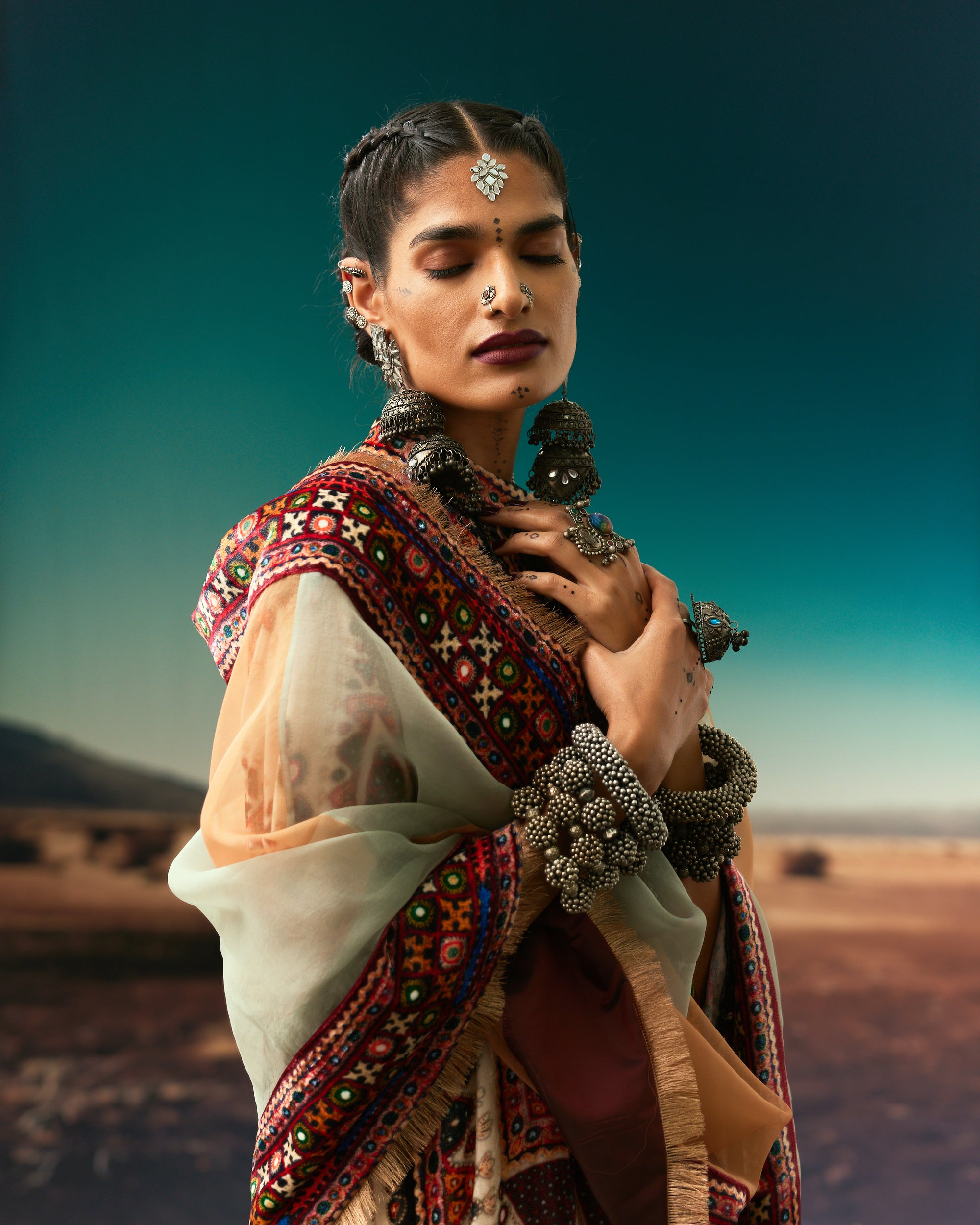 Kutch : Ghazala - Eggshell