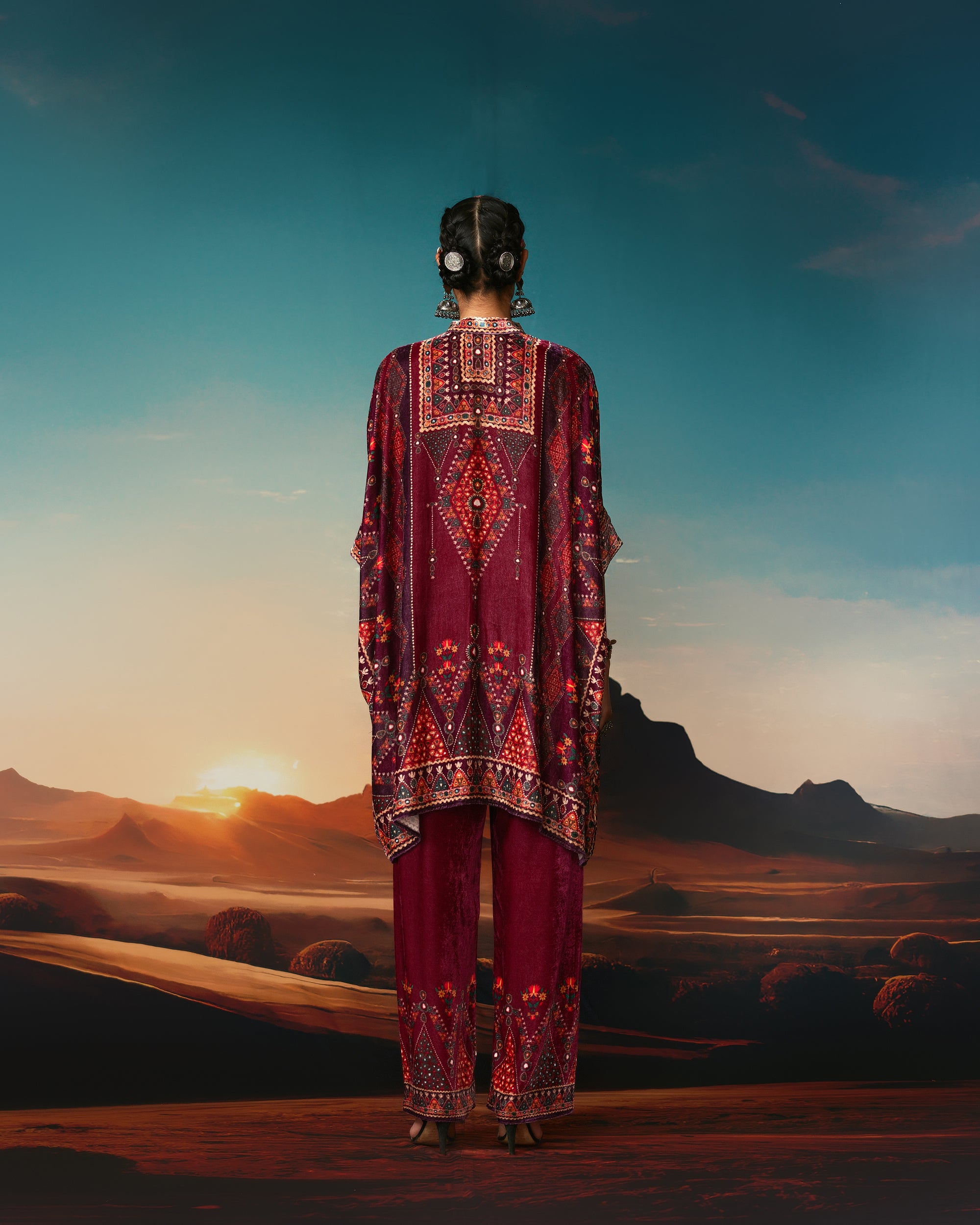 Kutch : Chanel 36" - Raspberry
