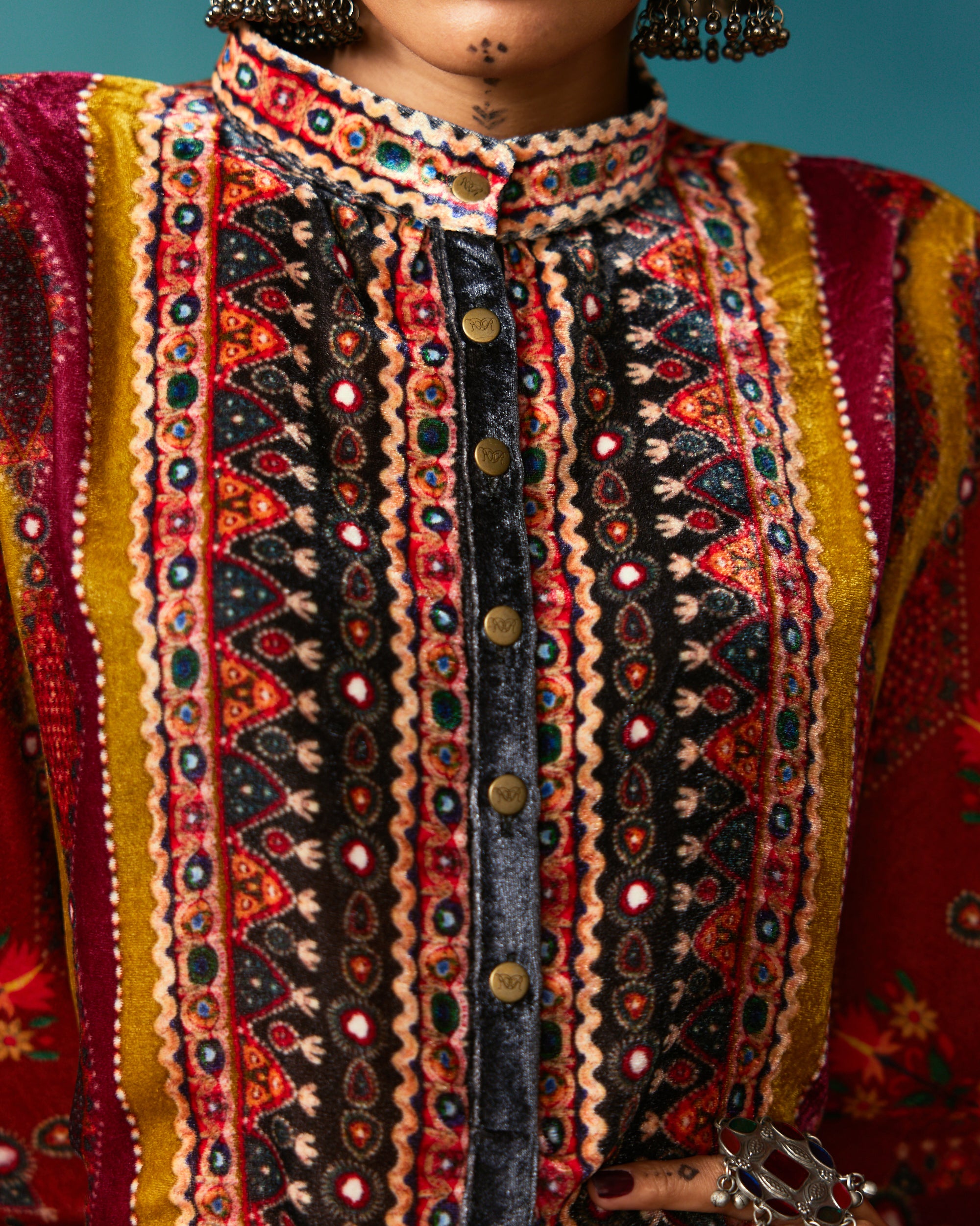Kutch : Chanel 36" - Rust/Anise/Raspberry