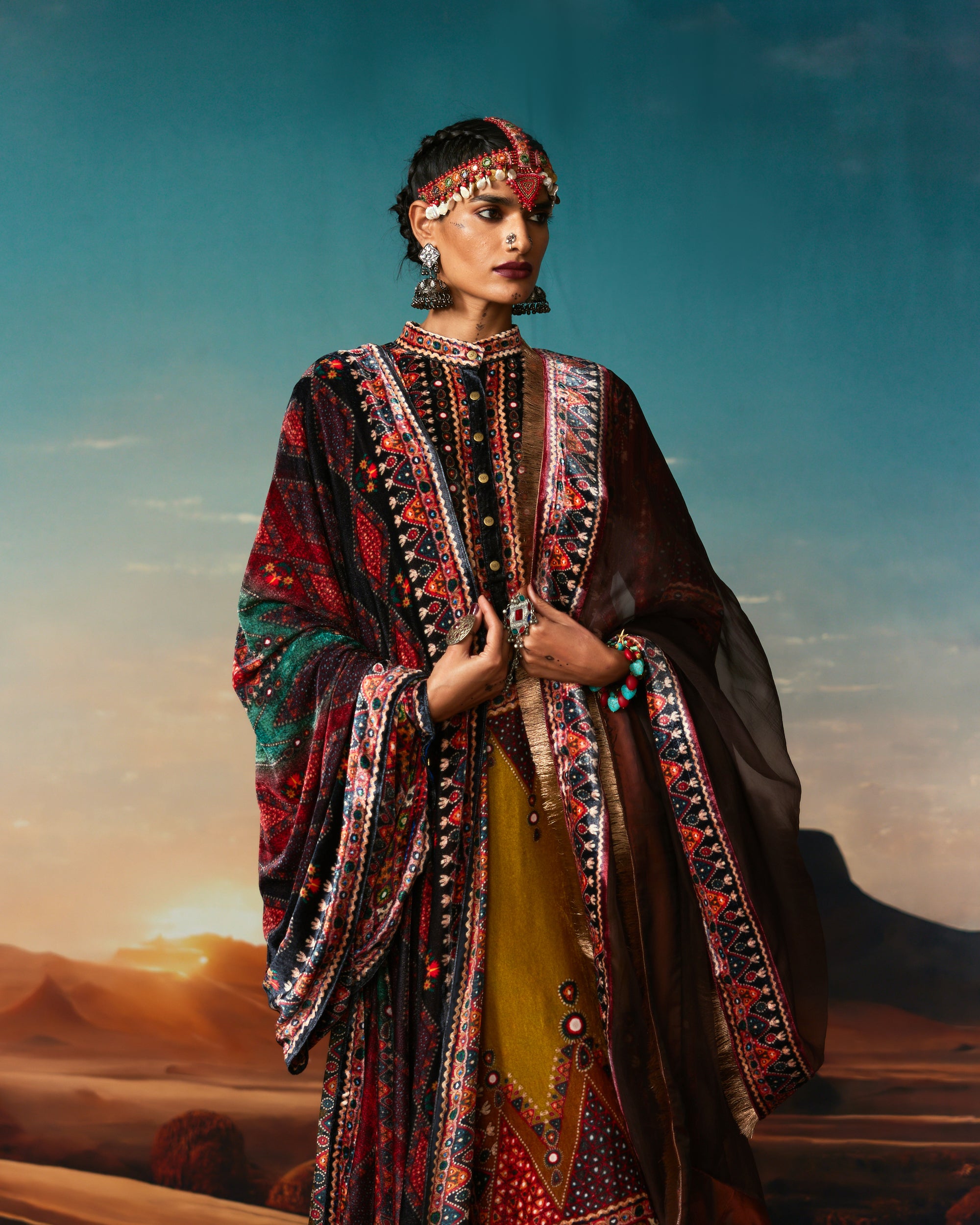 Kutch : Ghazala - Anise/Rust/Raspberry