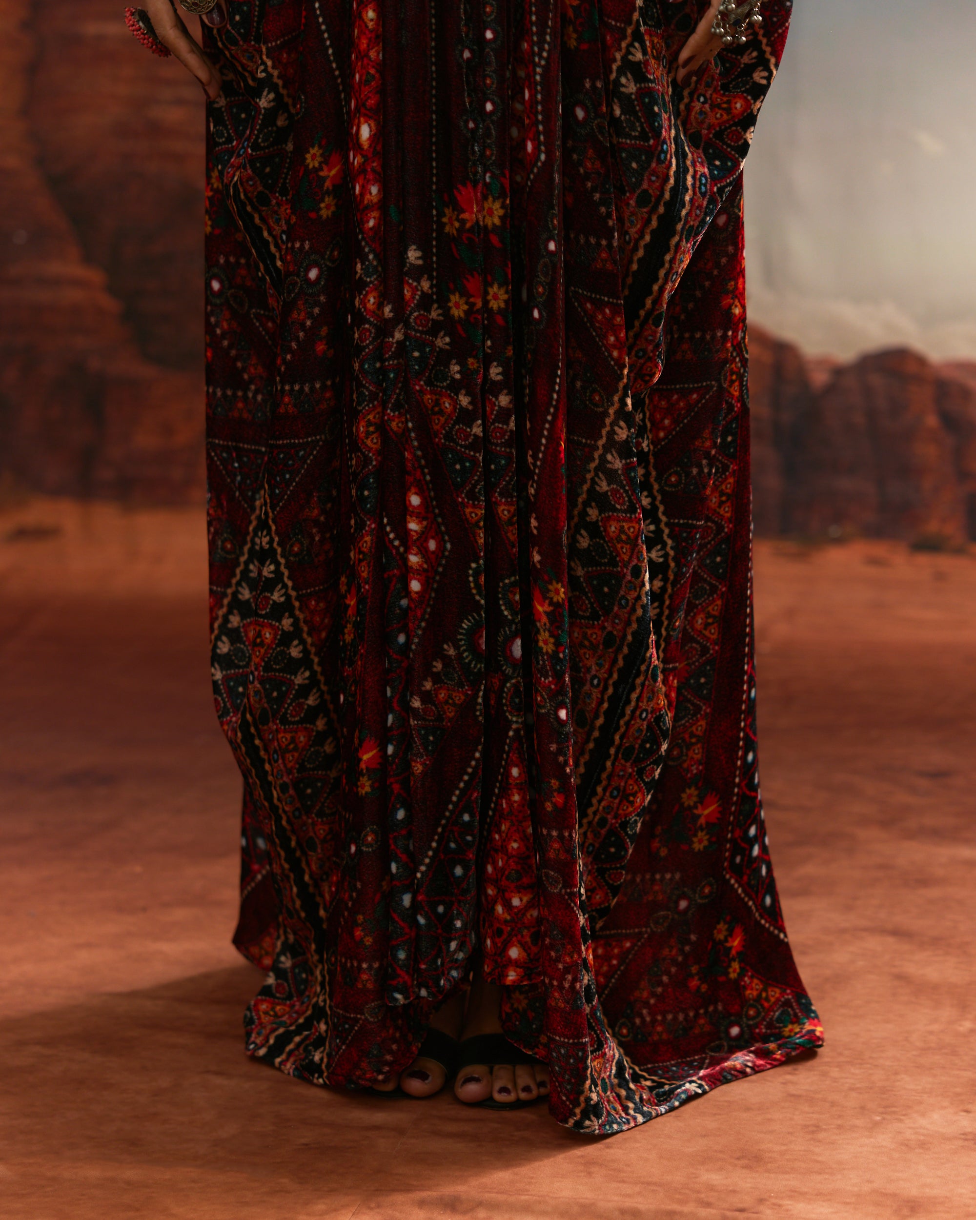 Kutch : Imama - Red