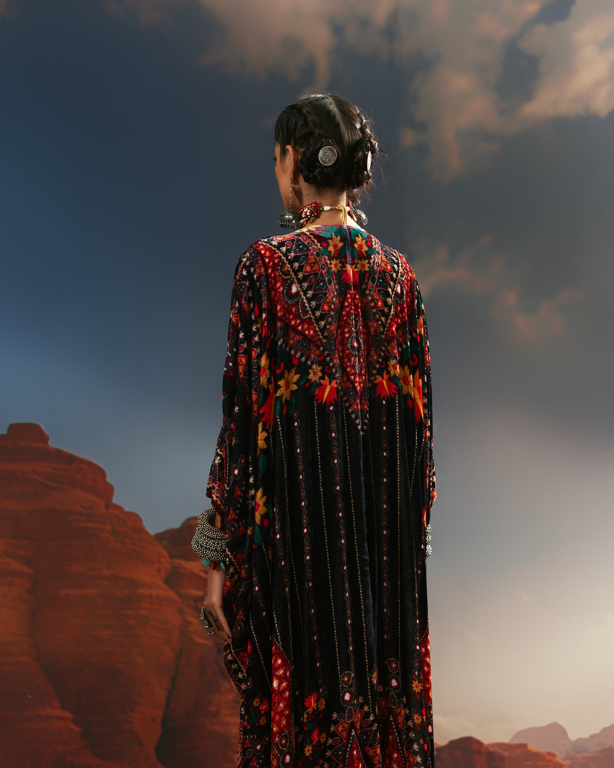 Kutch : Imama - Black