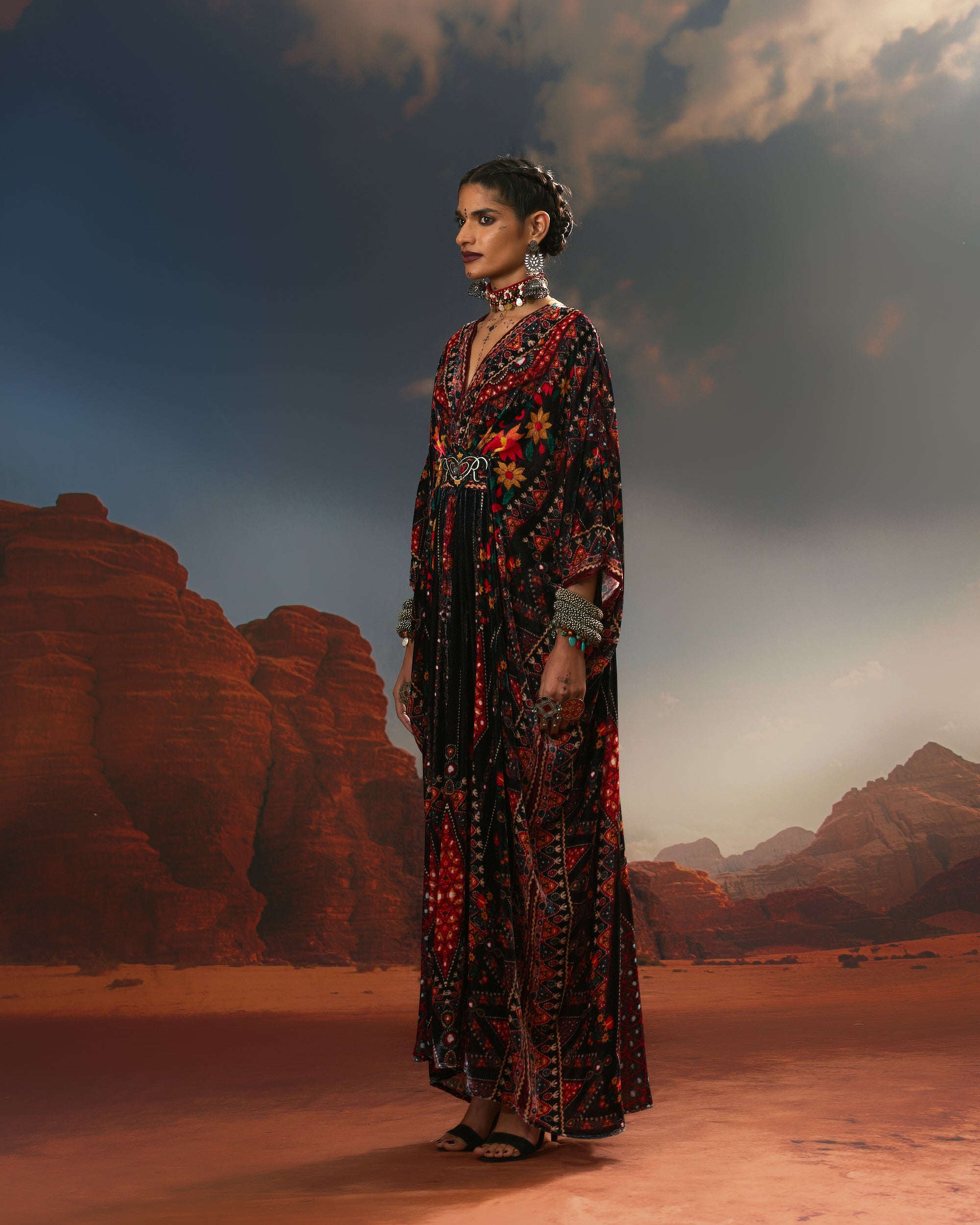 Kutch : Imama - Black