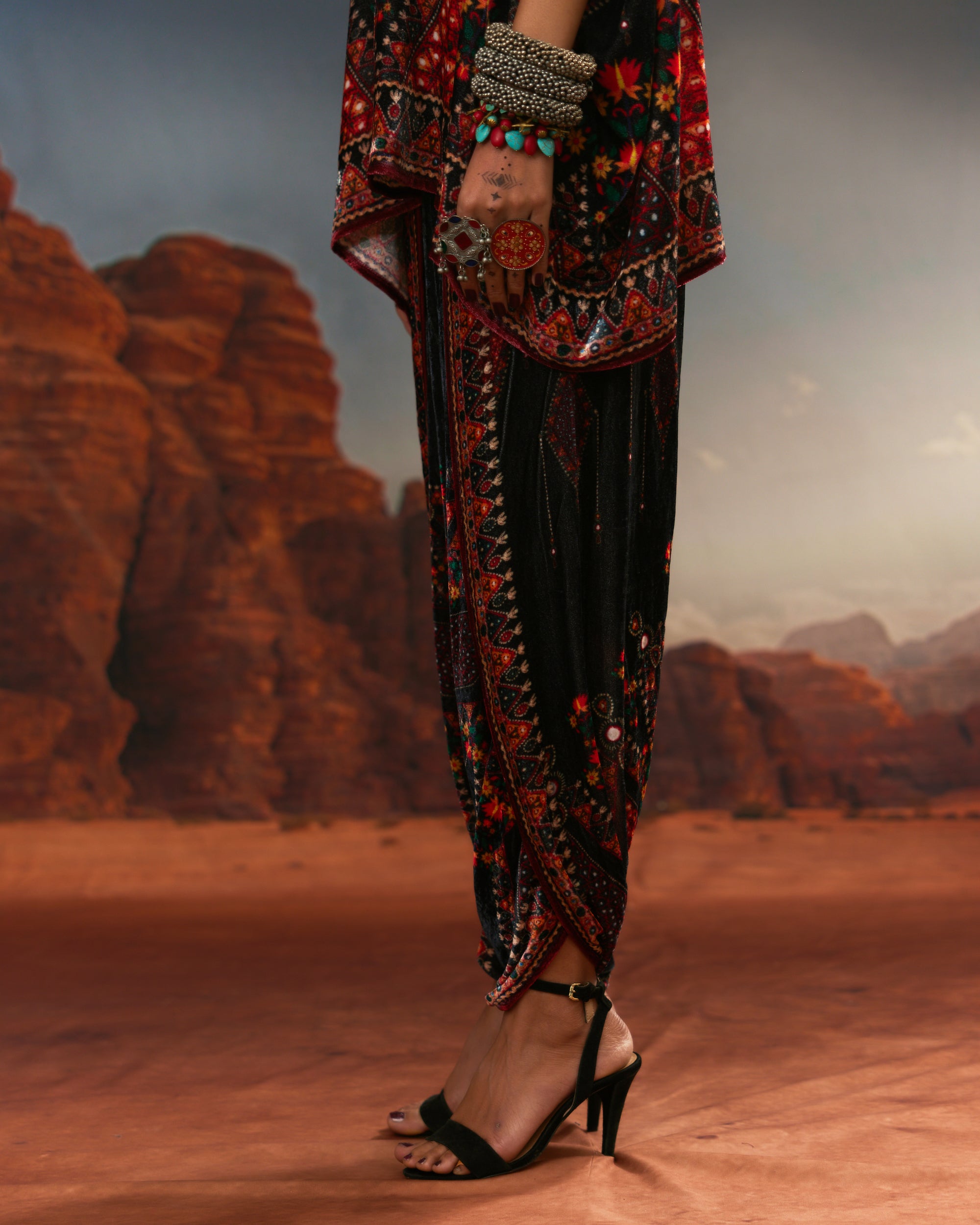 Kutch : Chanel - Black