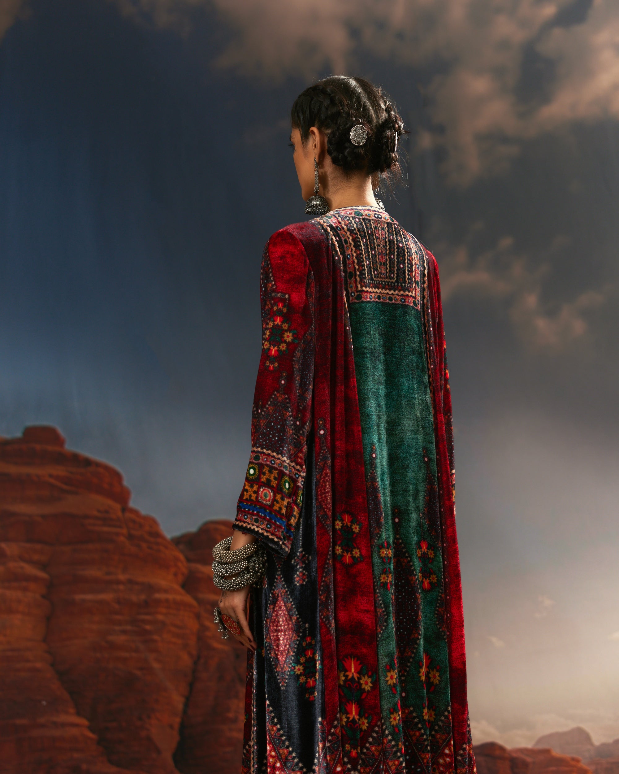 Kutch : Anisha - Teal/Red/Black