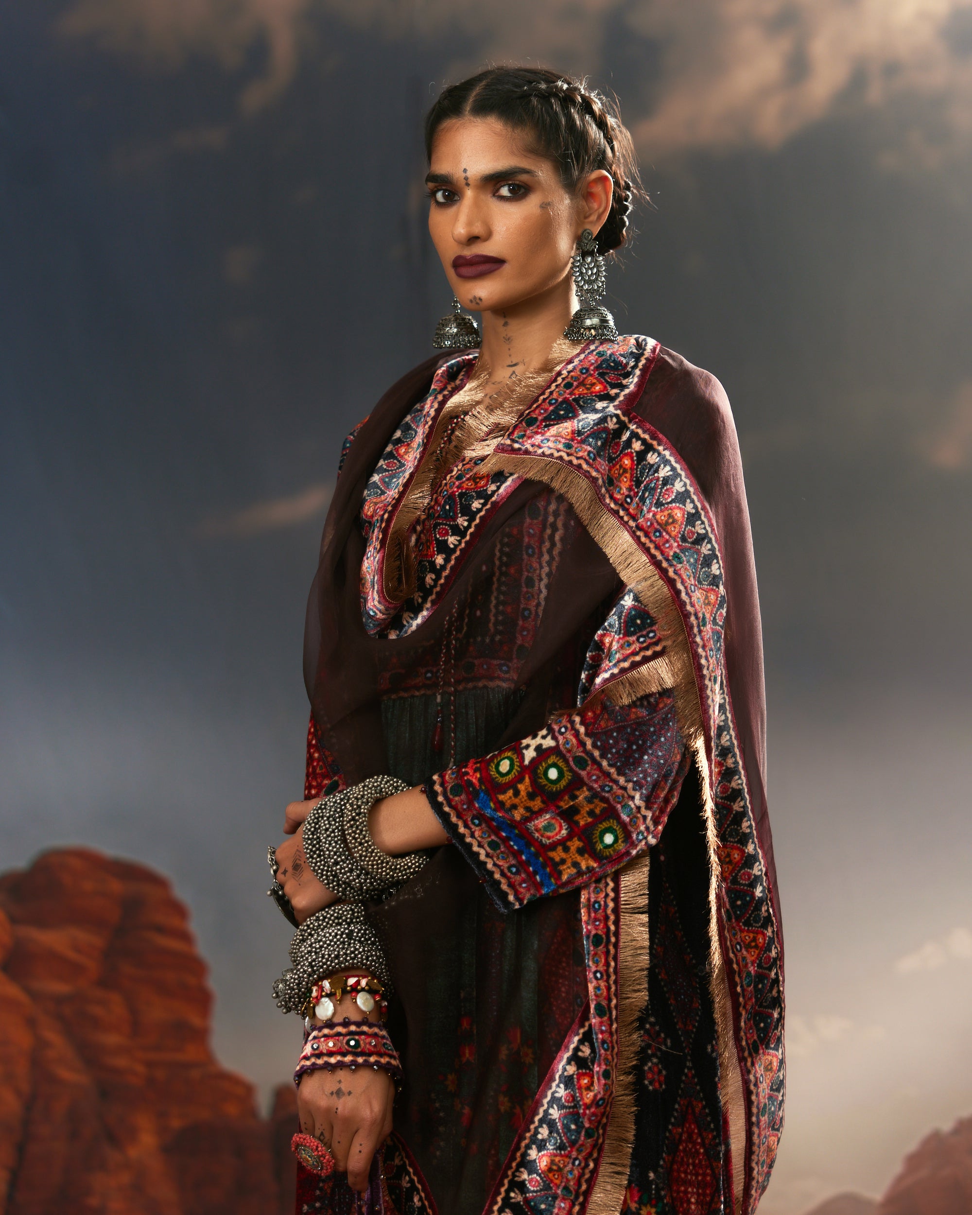 Kutch : Anisha - Teal/Red/Black