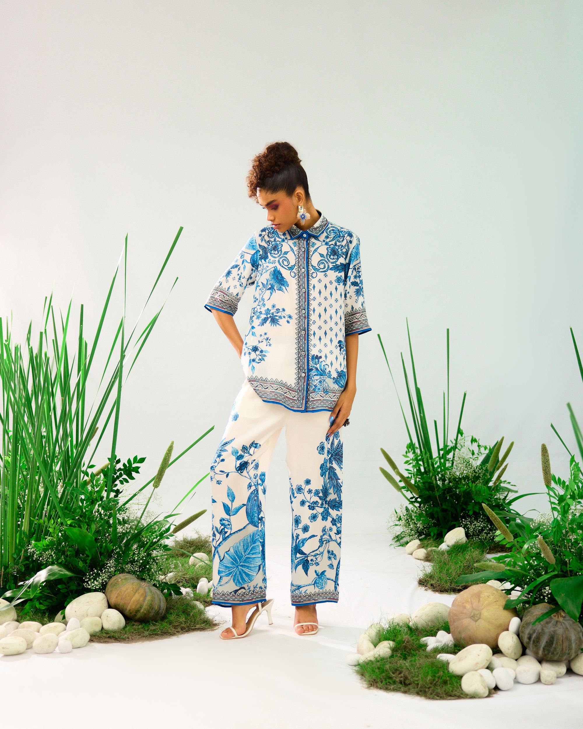 Florence : Maizah - Blue/White