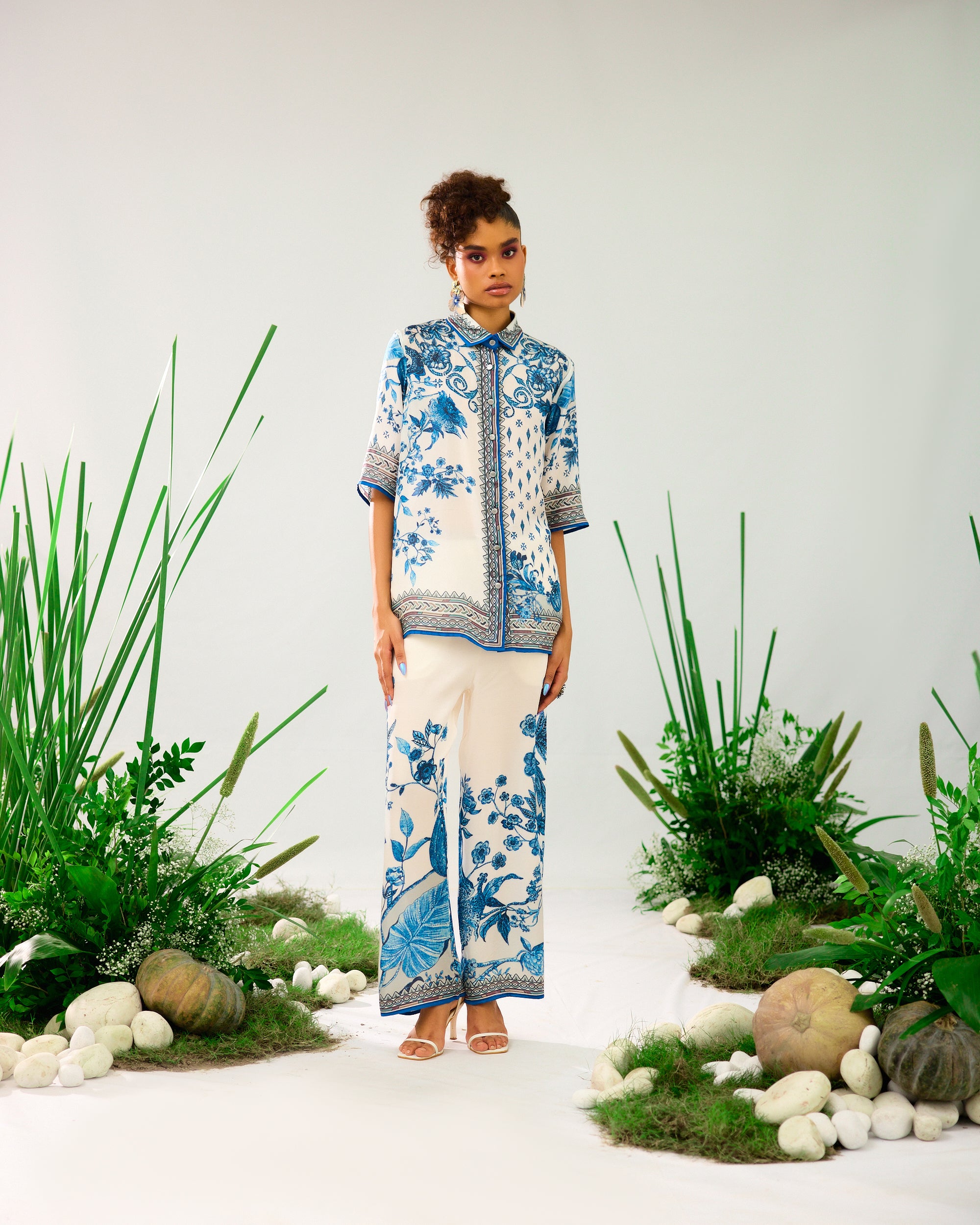 Florence : Maizah - Blue/White