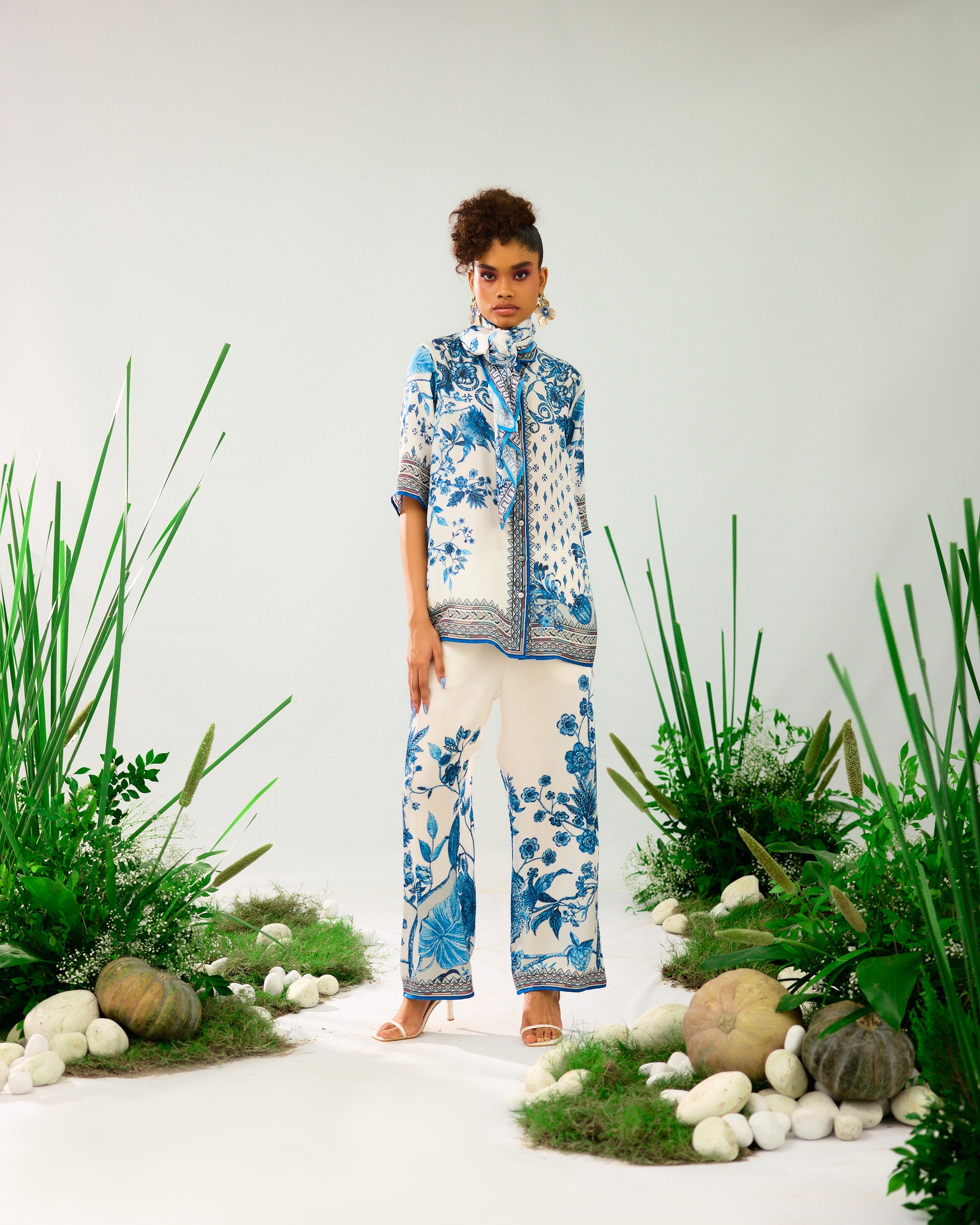 Florence : Maizah - Blue/White