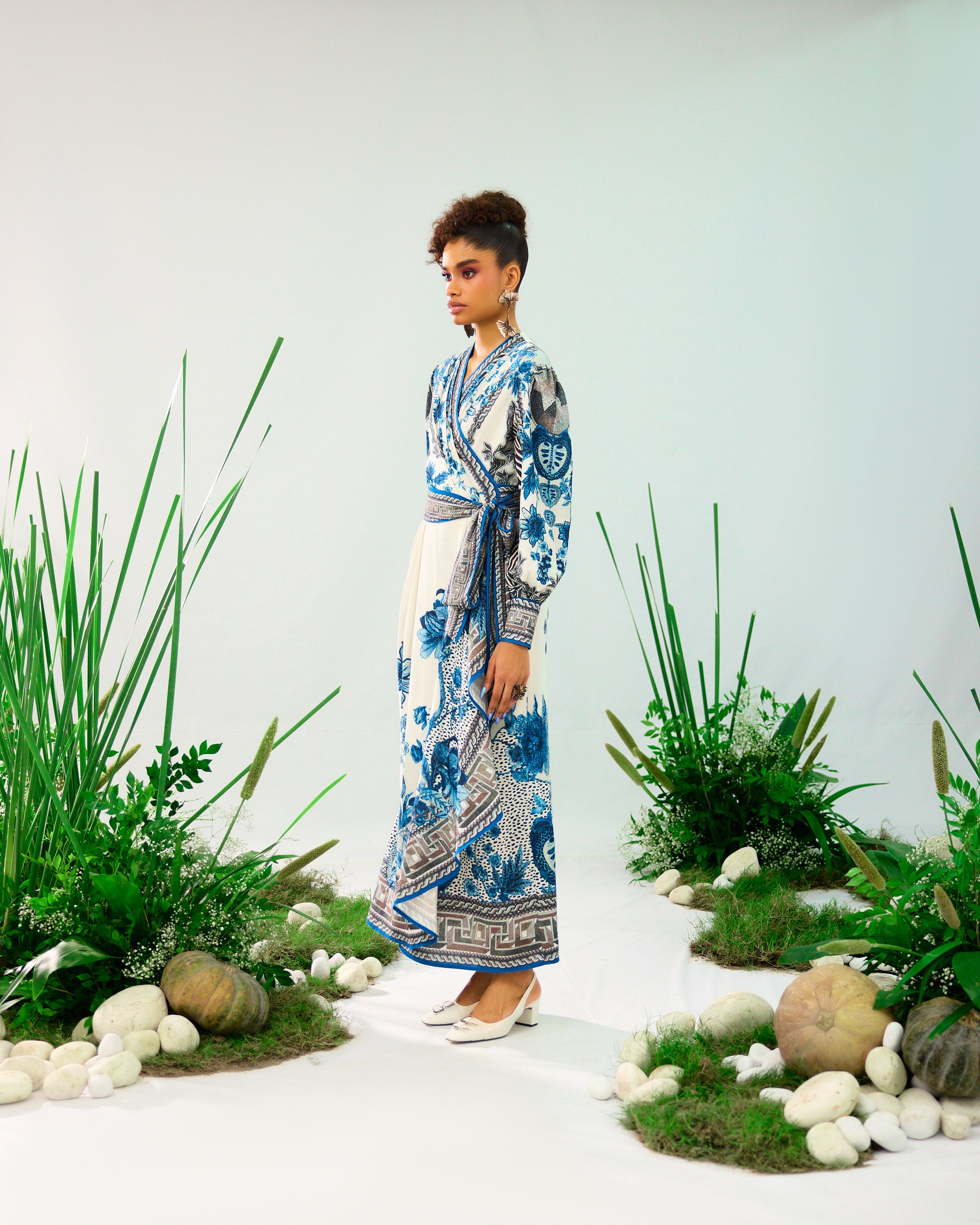 Florence : Udipti - Blue/White