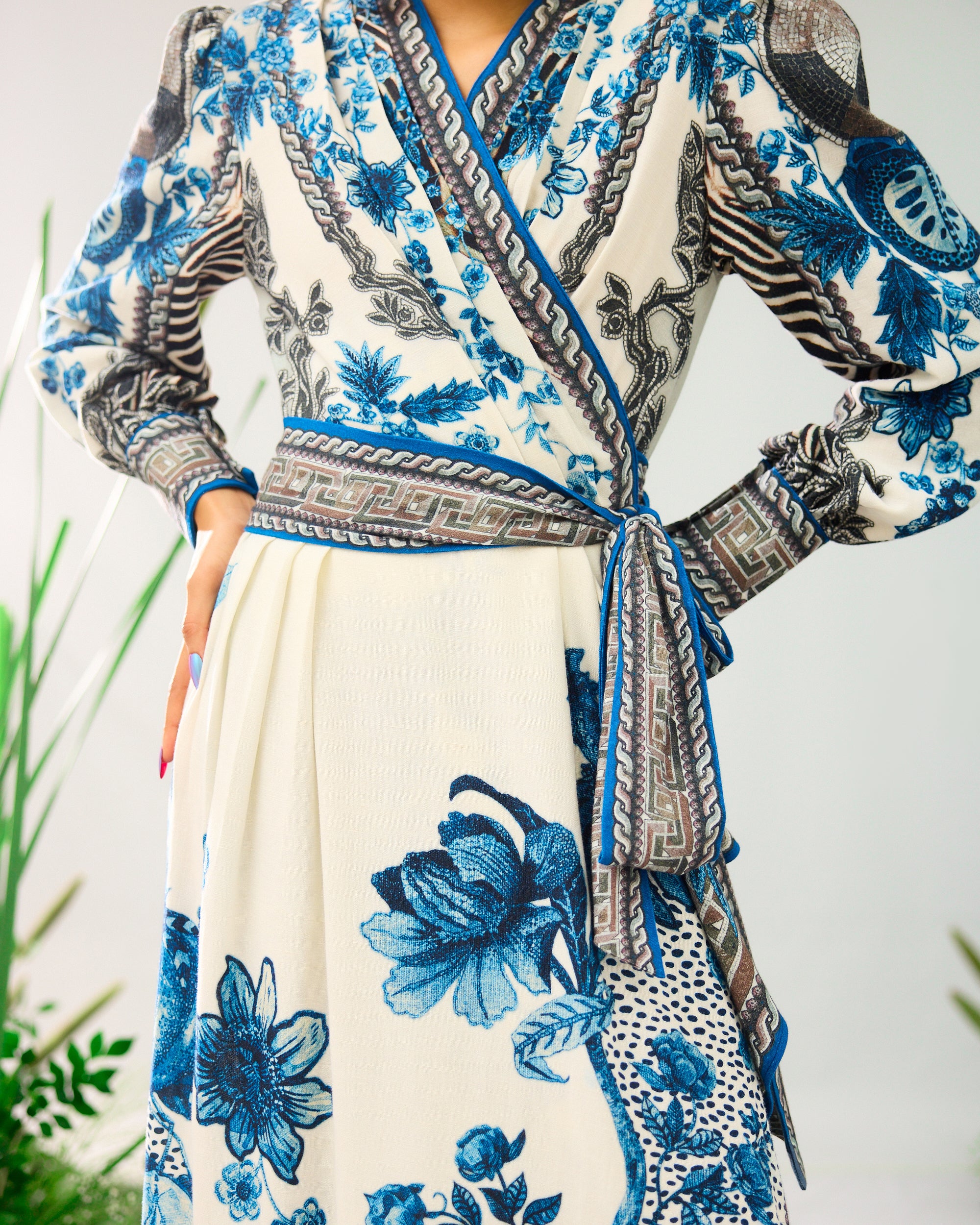 Florence : Udipti - Blue/White