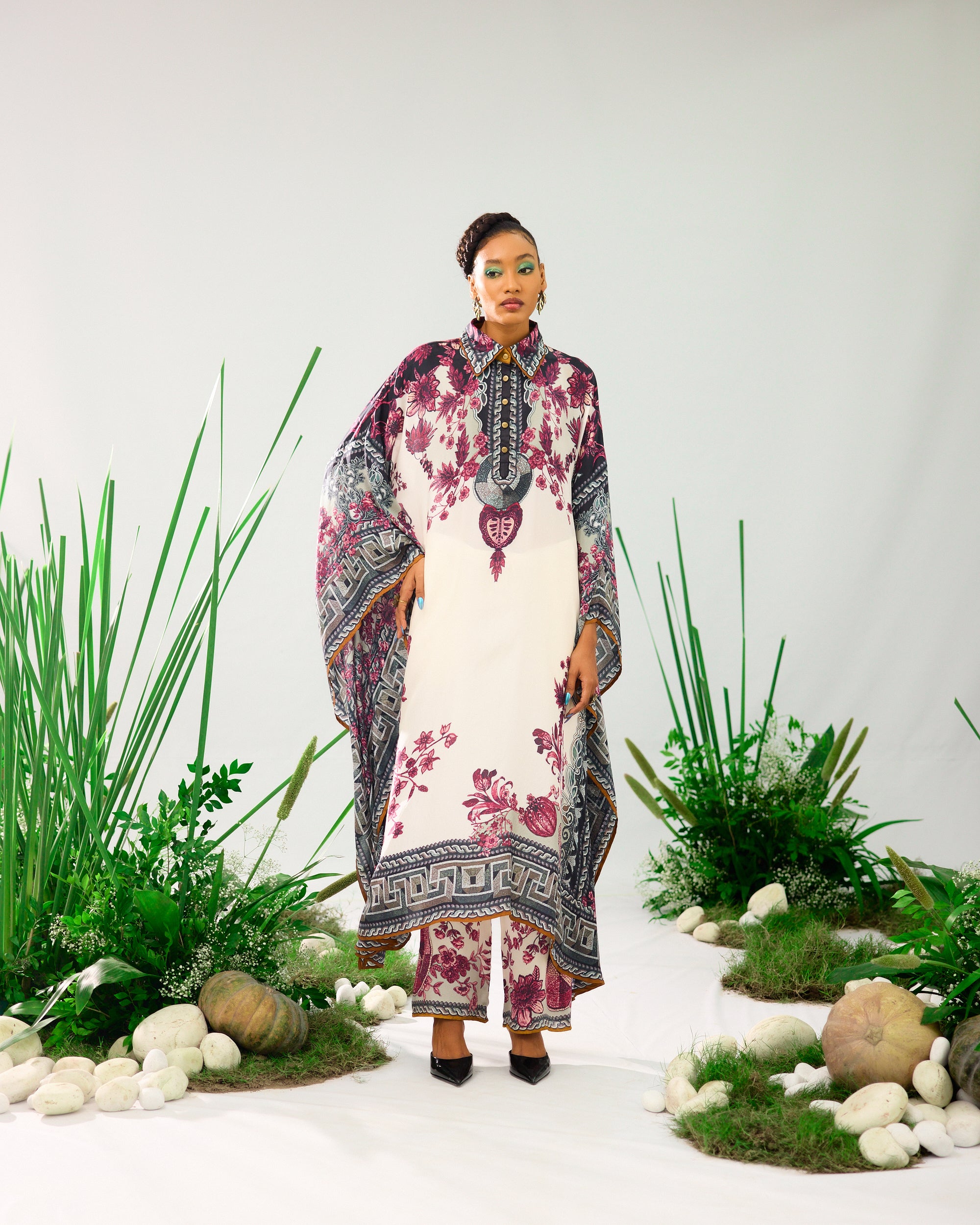 Florence : Sharifa - White/Raspberry