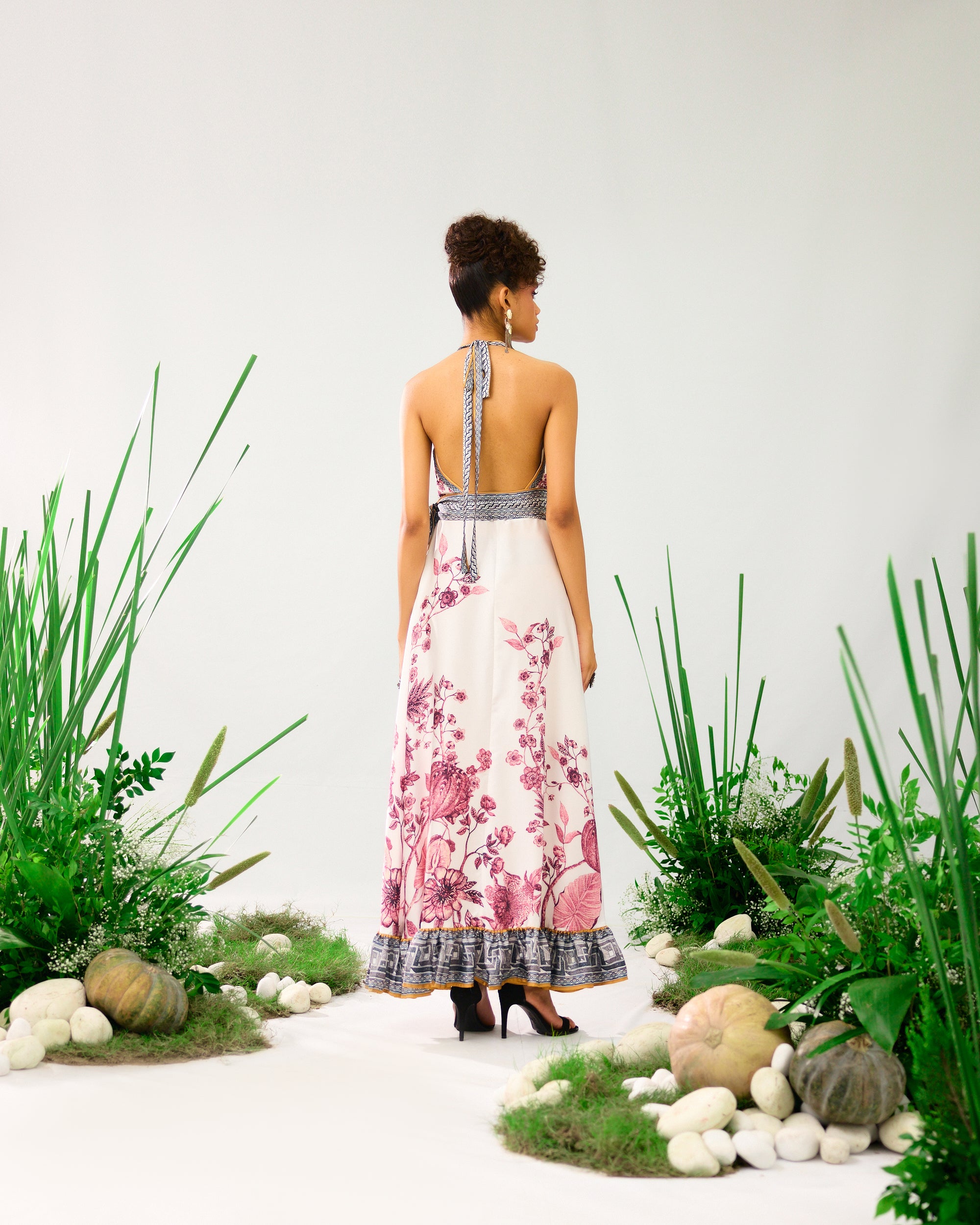 Florence : Barkha - White/Raspberry