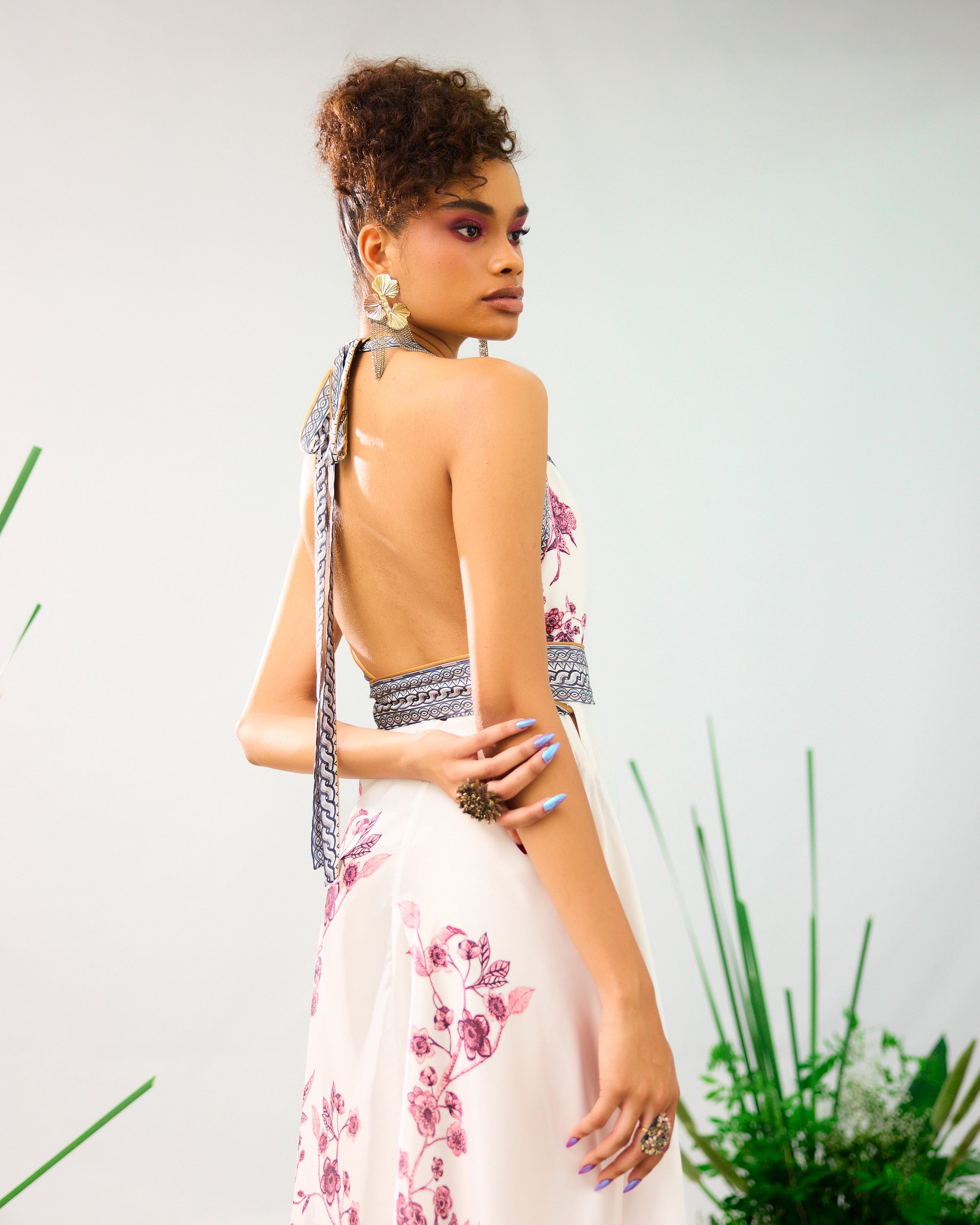 Florence : Barkha - White/Raspberry