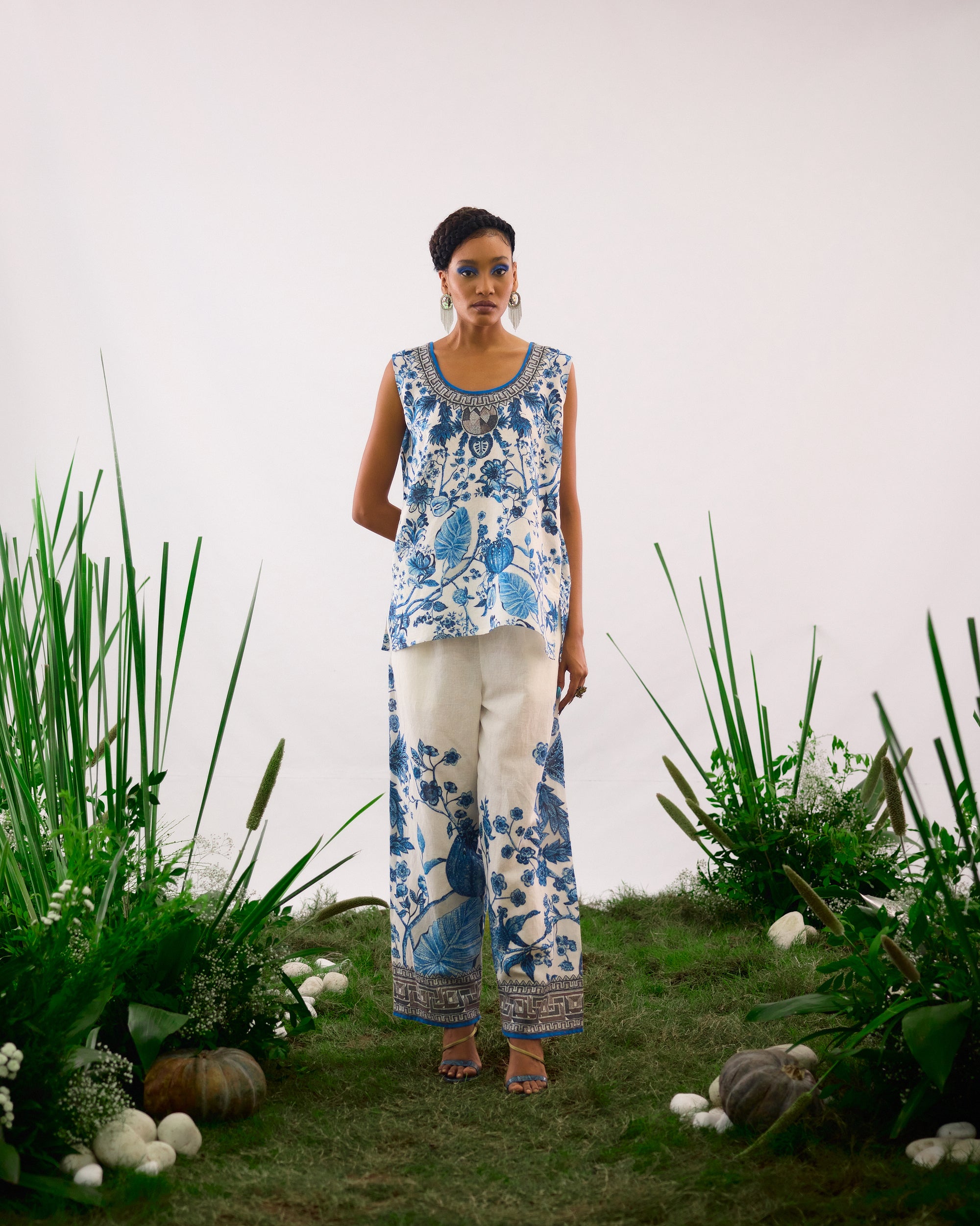 Florence : Ursula - Blue/White
