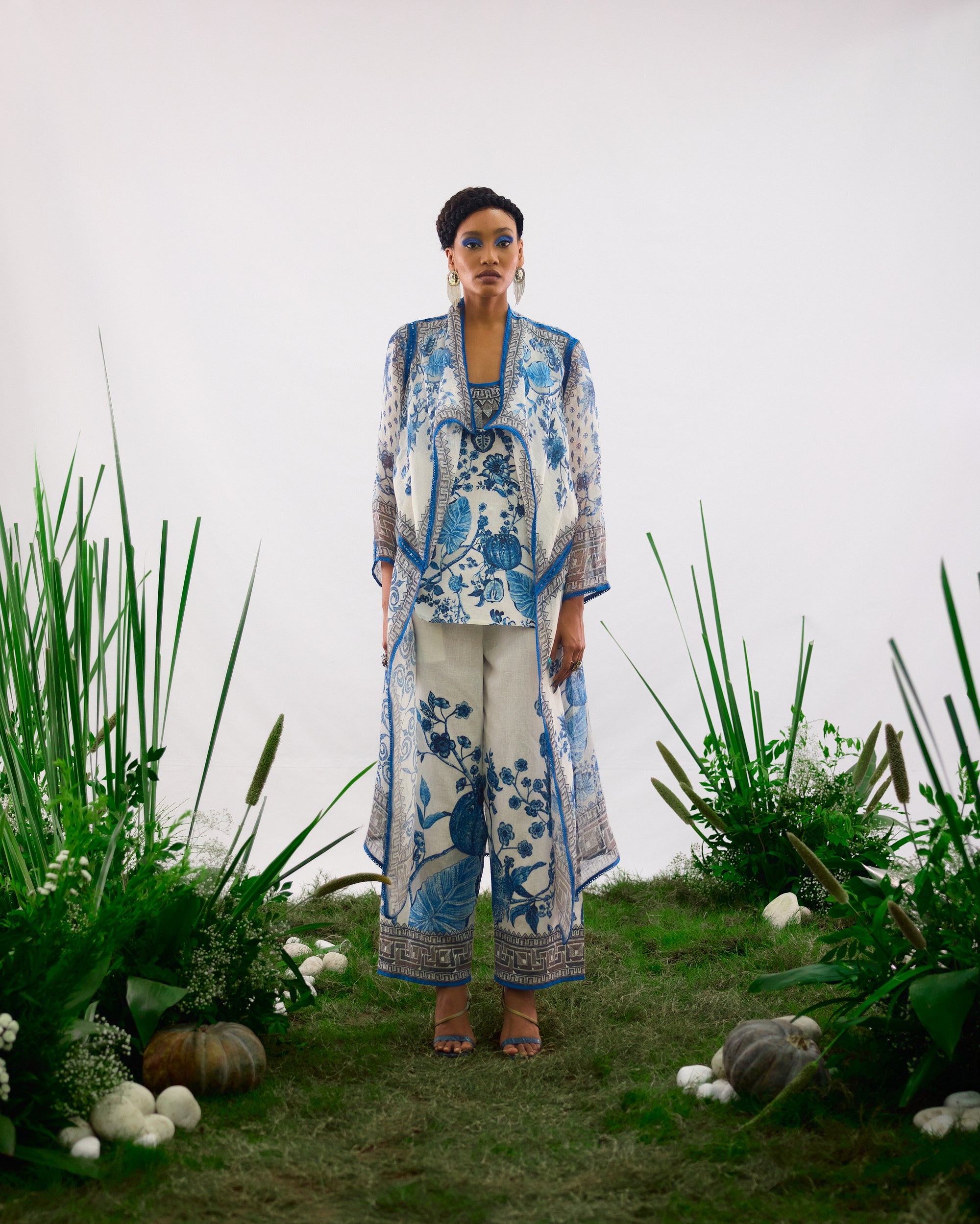 Florence : Ursula - Blue/White