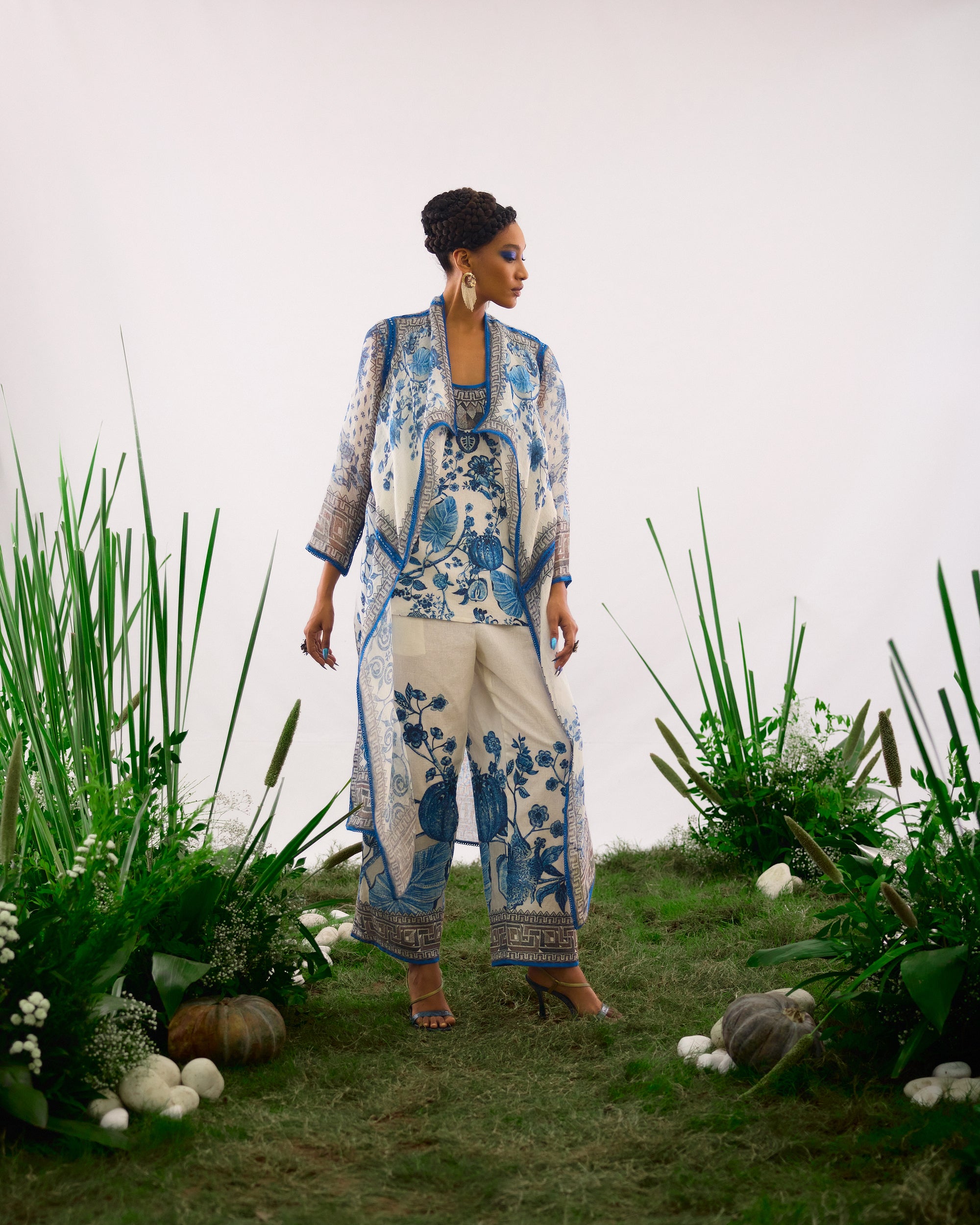 Florence : Ursula - Blue/White
