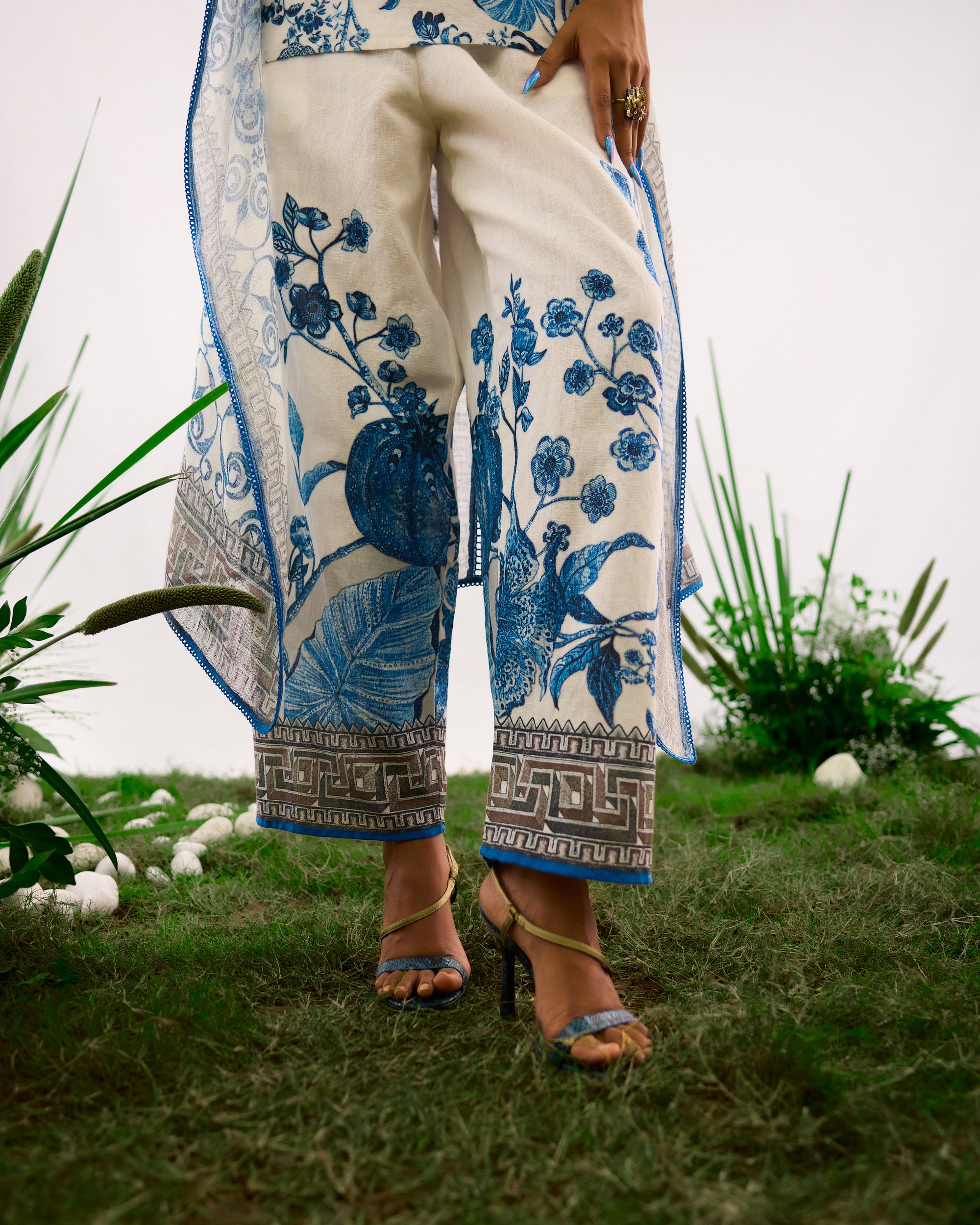 Florence : Ursula - Blue/White
