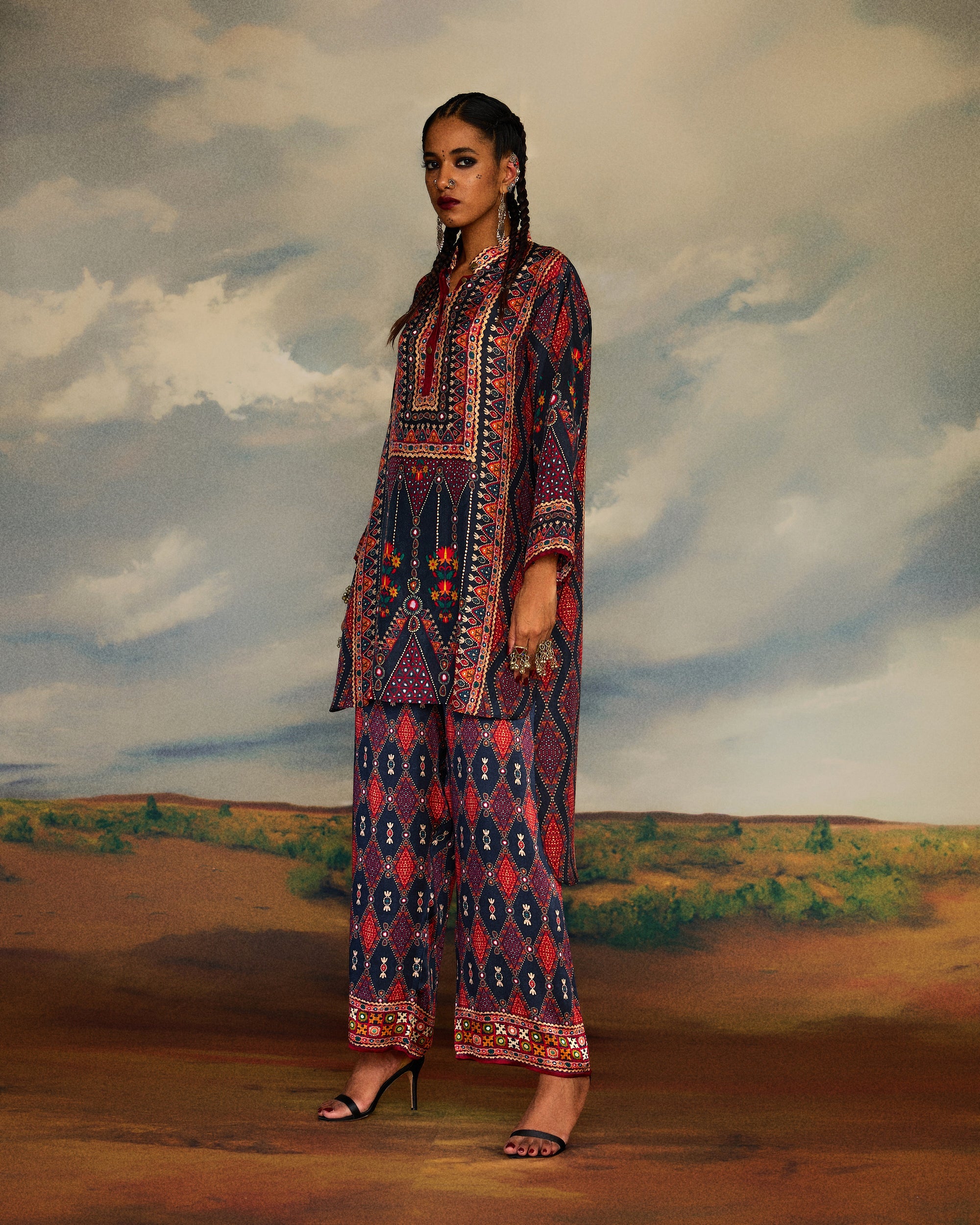 Kutch : Baaka - Charcoal