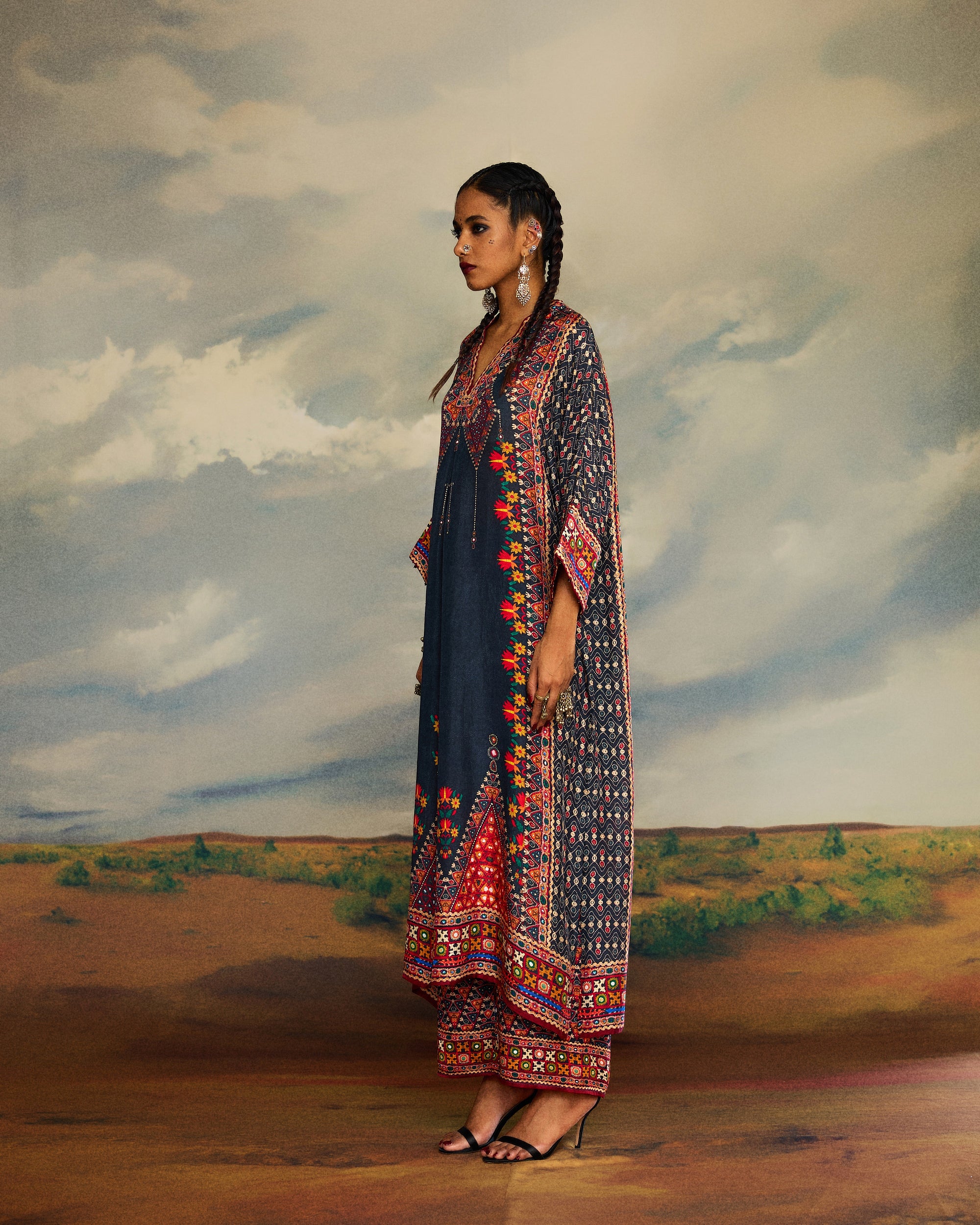 Kutch : Banera - Charcoal