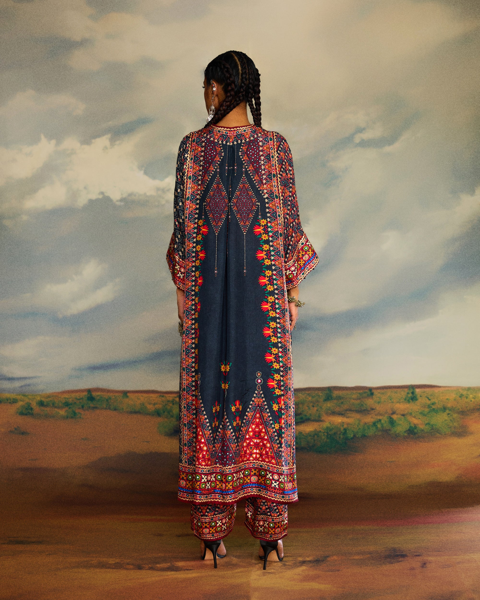 Kutch : Banera - Charcoal
