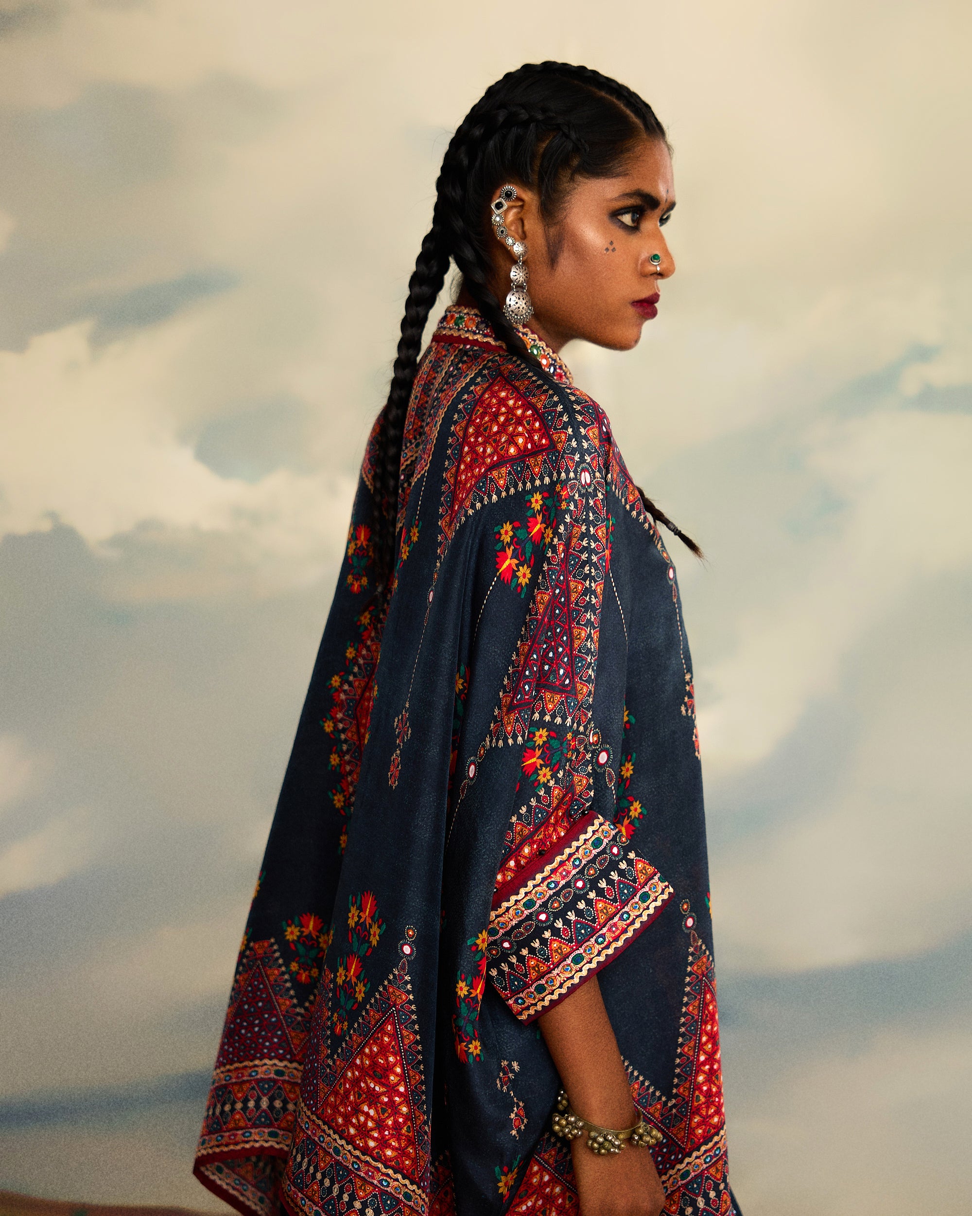 Kutch : Chanel/Afghan (emb) - Charcoal