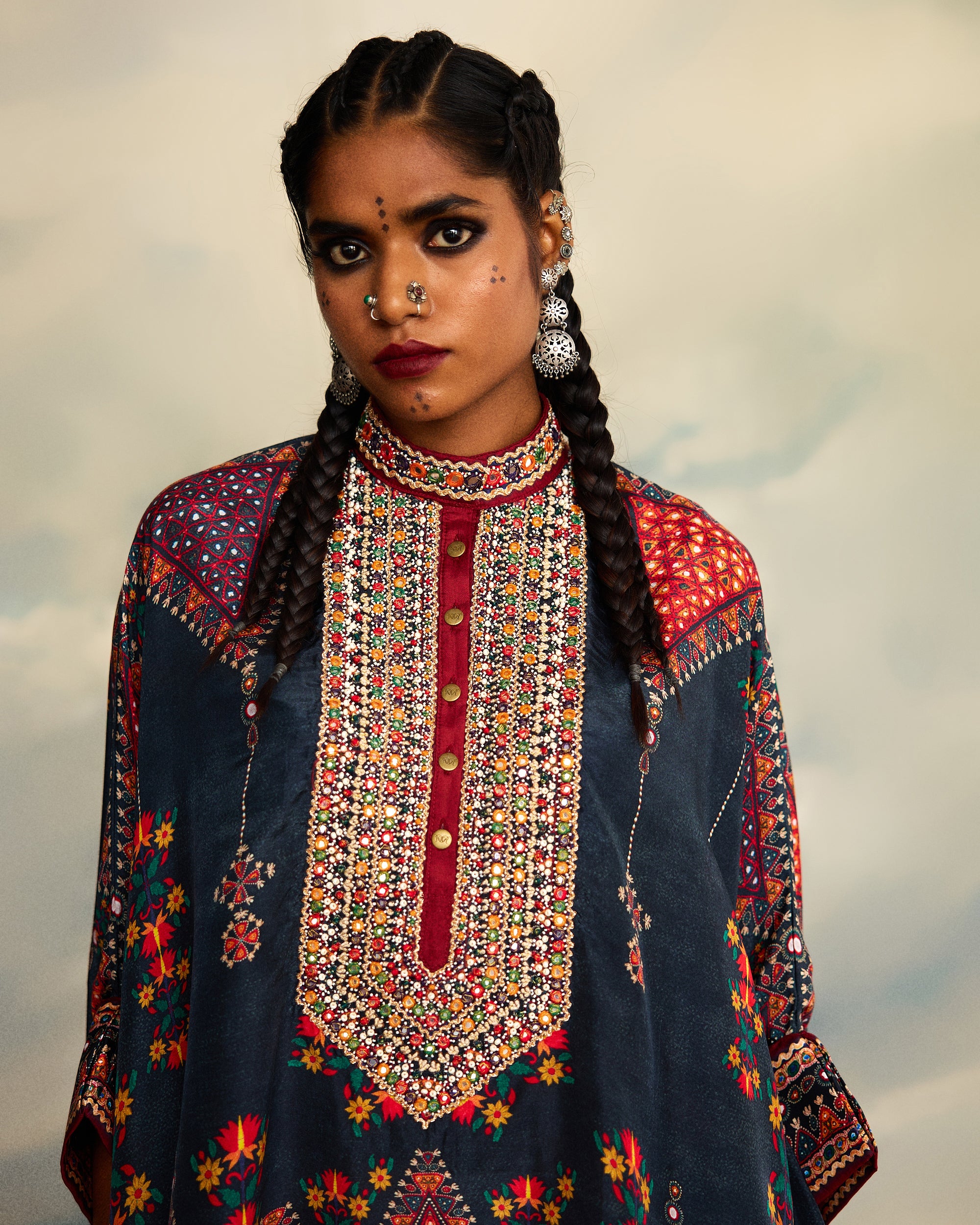 Kutch : Chanel/Afghan (emb) - Charcoal