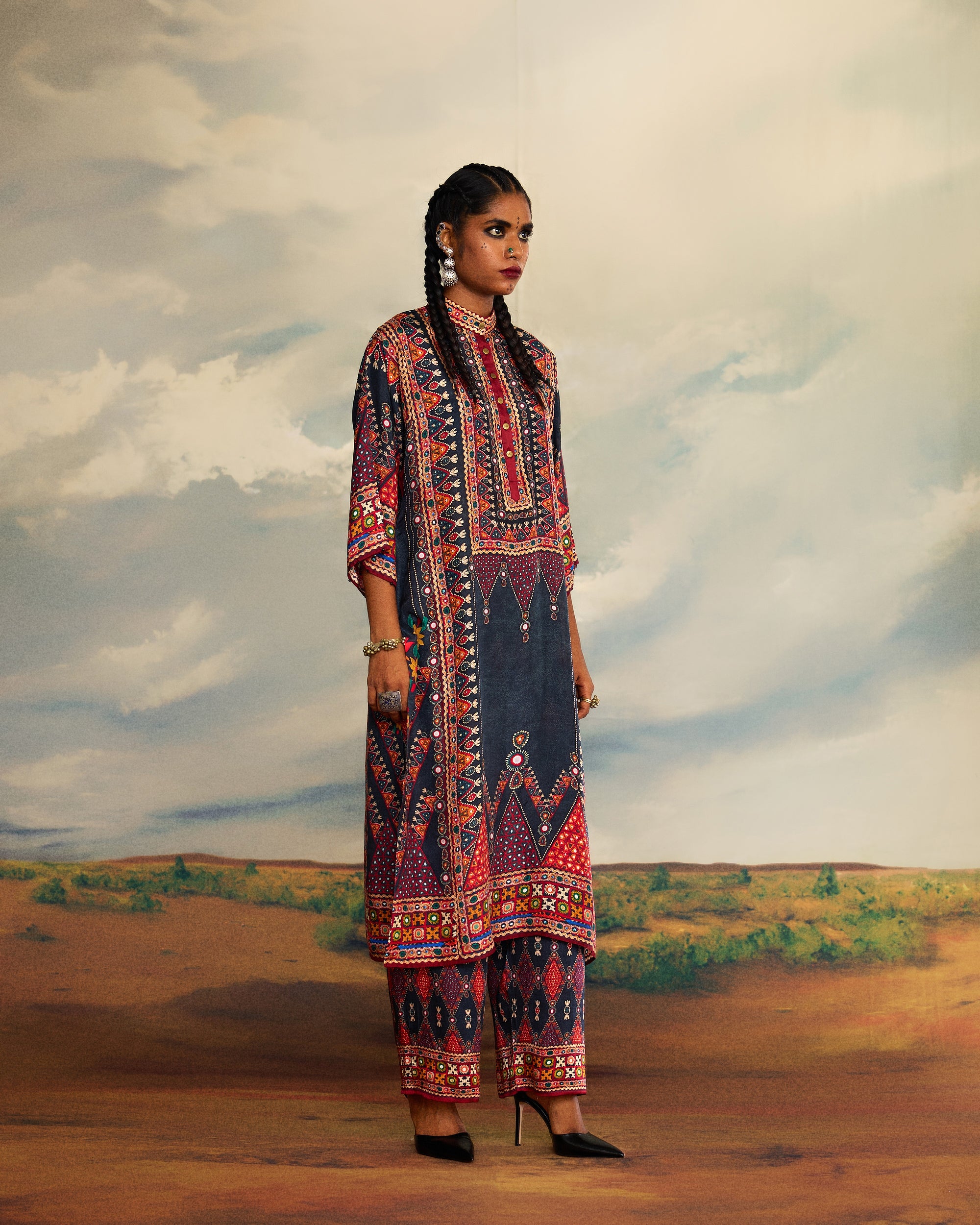 Kutch : Ghazala - Charcoal
