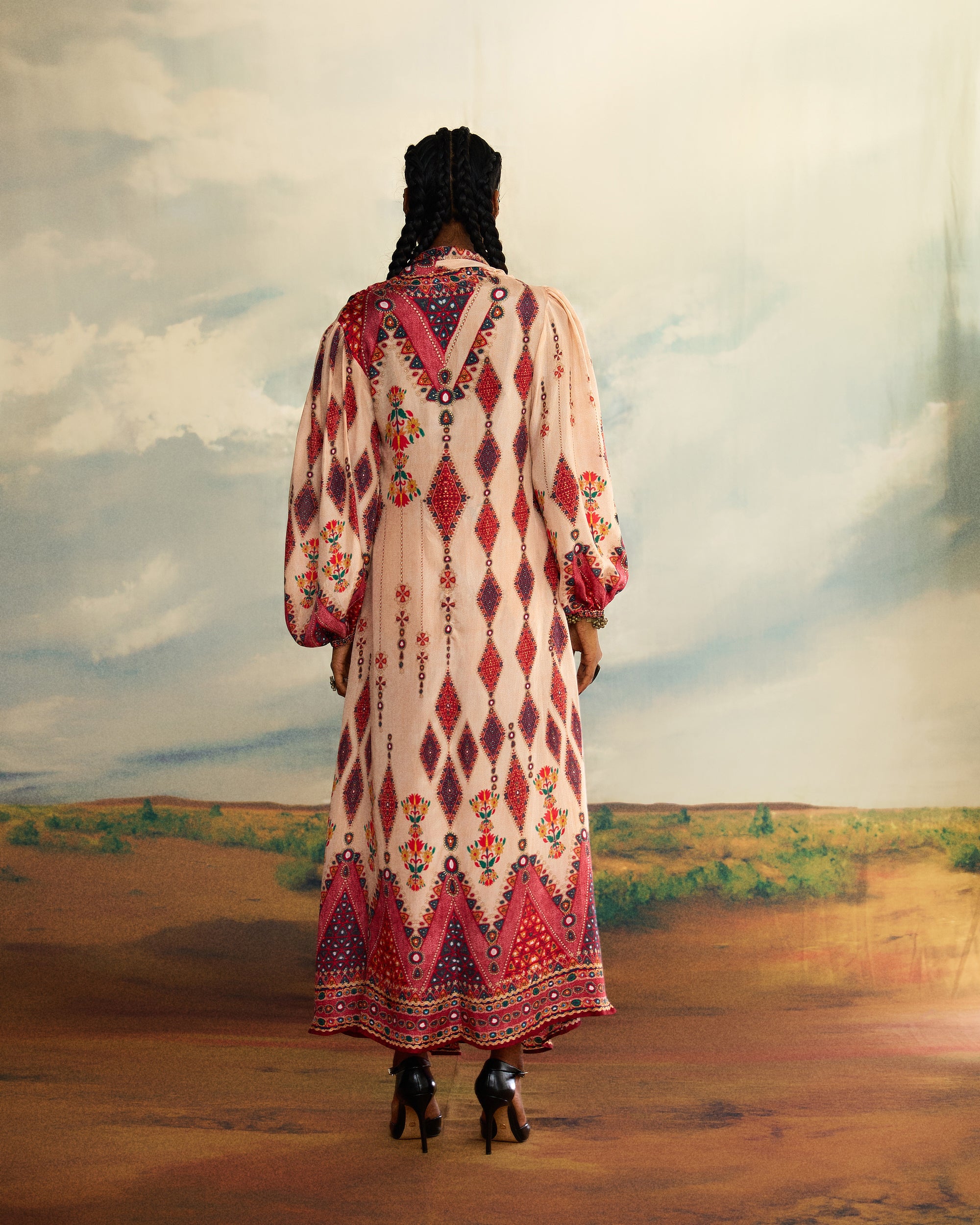 Kutch : Gauri - Beige