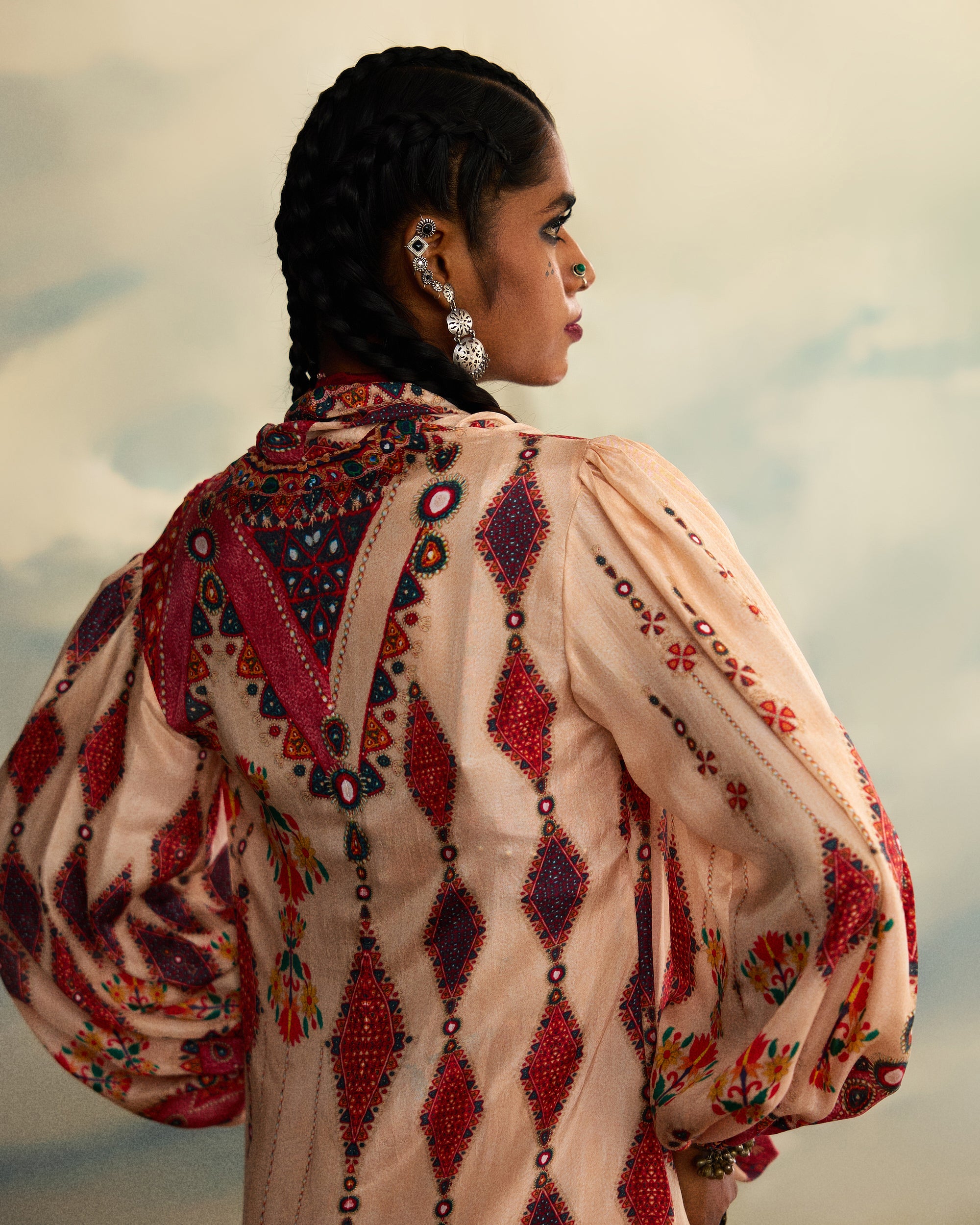 Kutch : Gauri - Beige