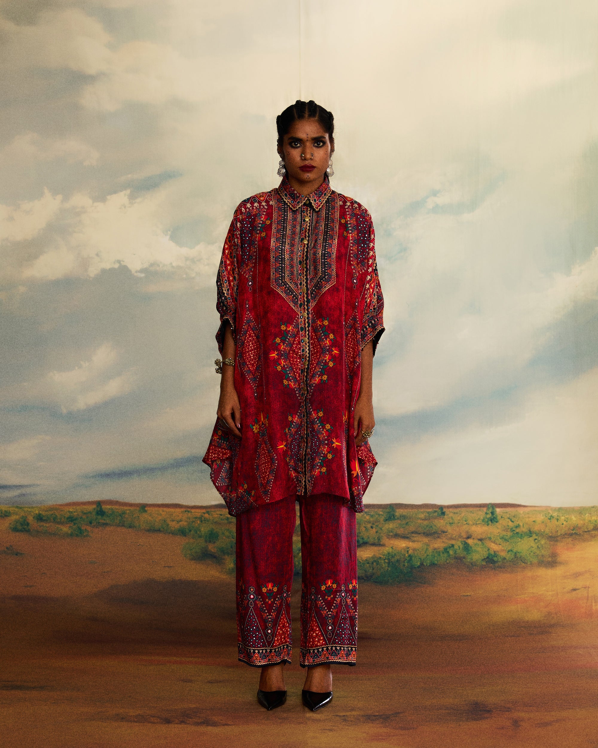 Kutch : Kamara - Red