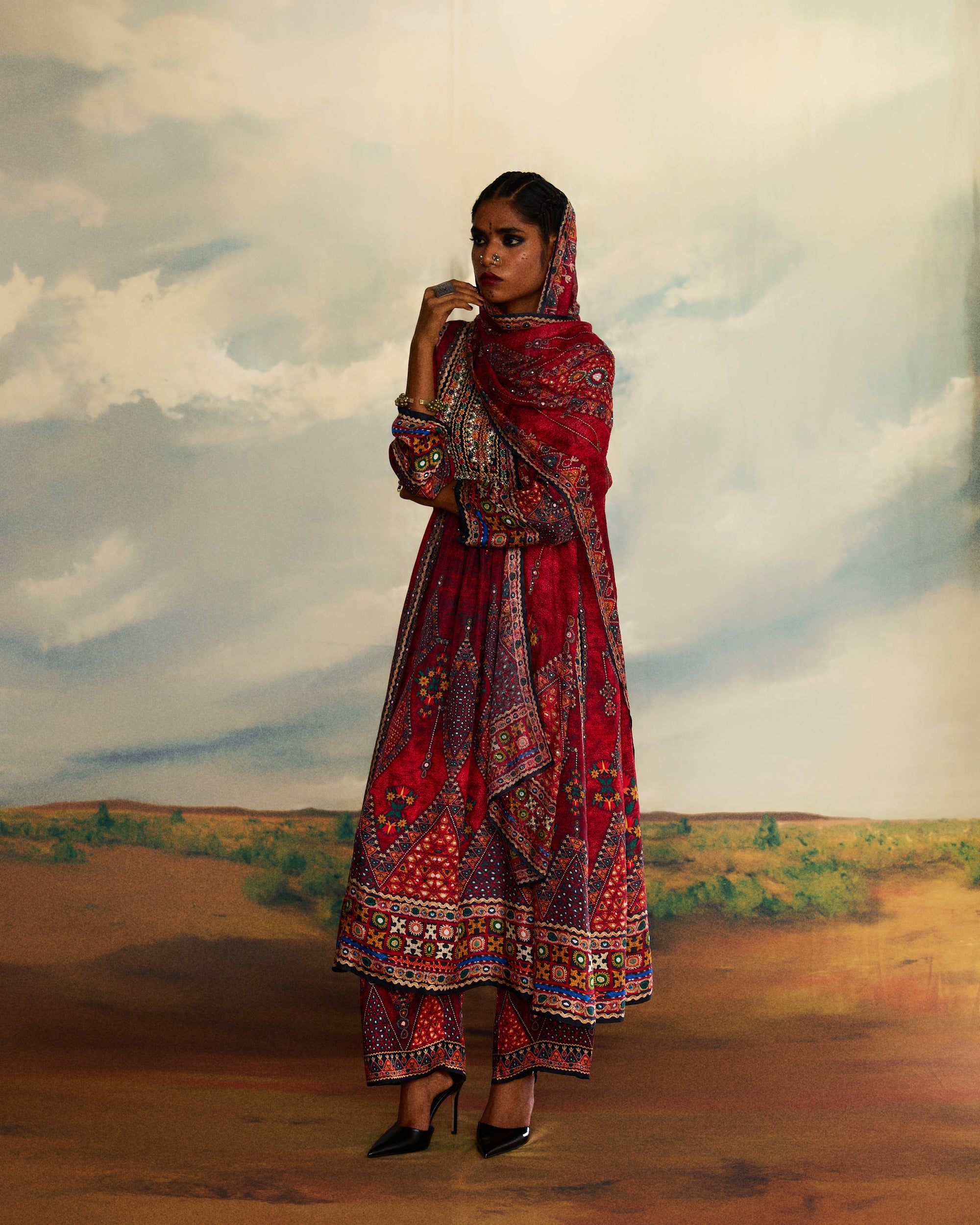 Kutch : Anisha - Red