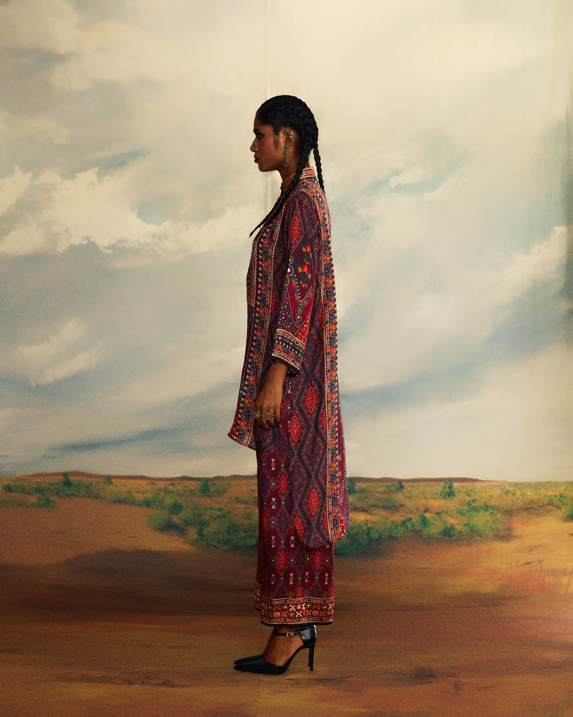 Kutch : Baaka - Red