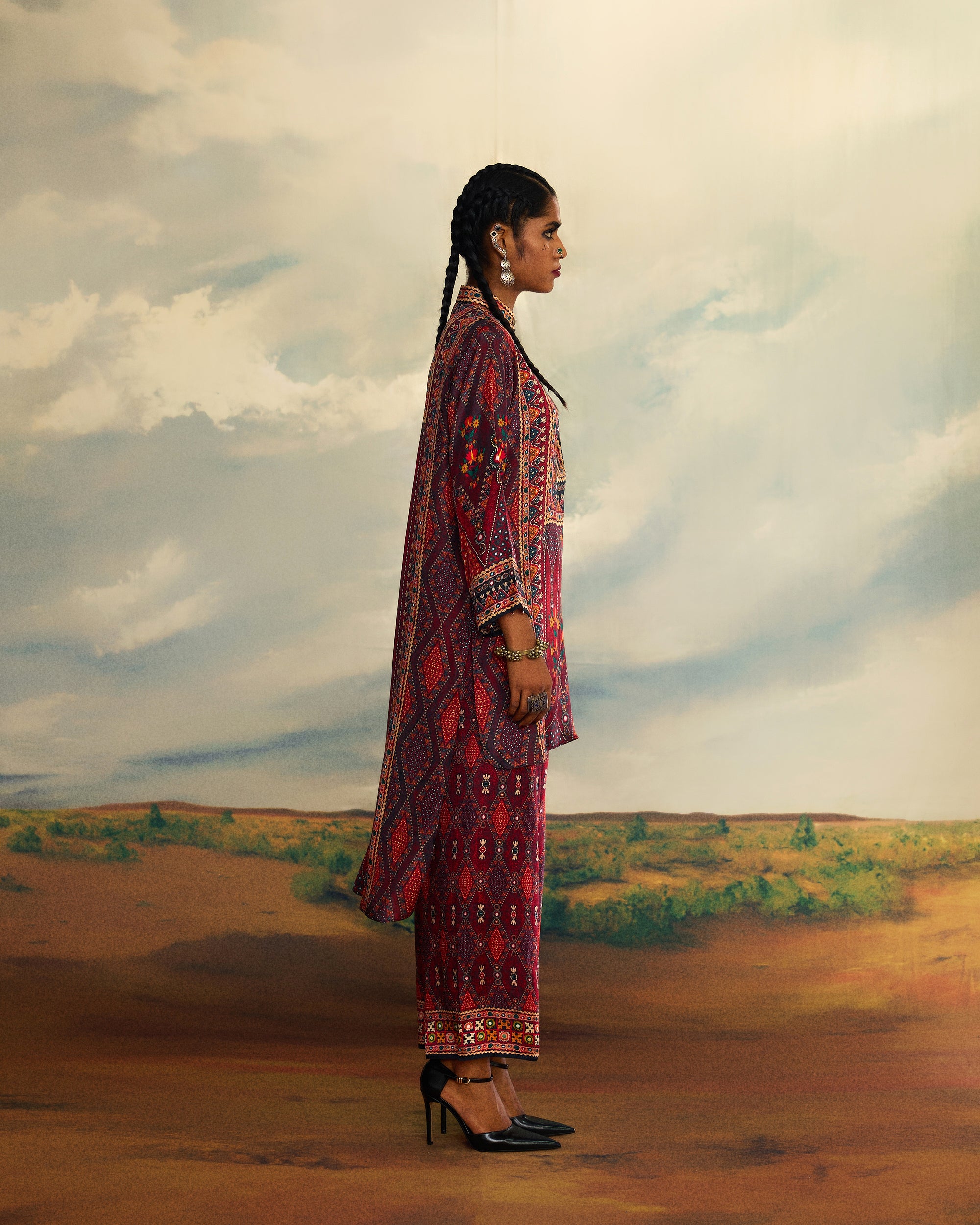 Kutch : Baaka - Red