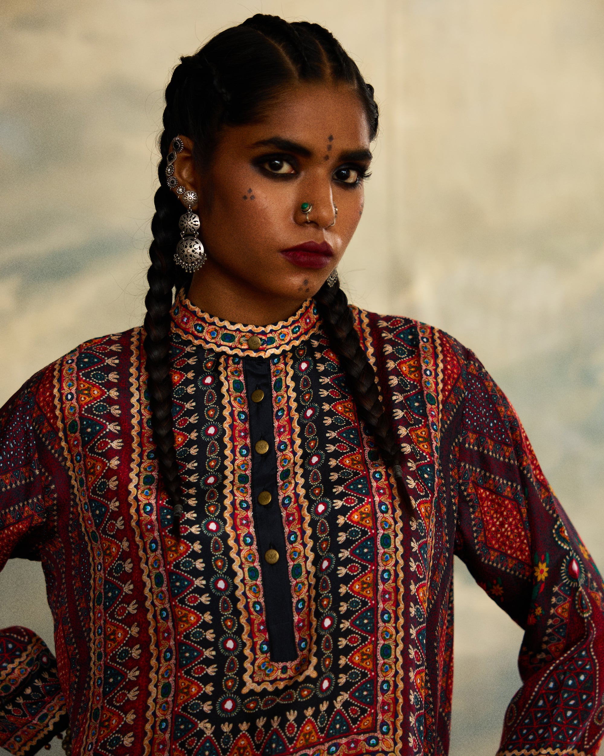 Kutch : Baaka - Red