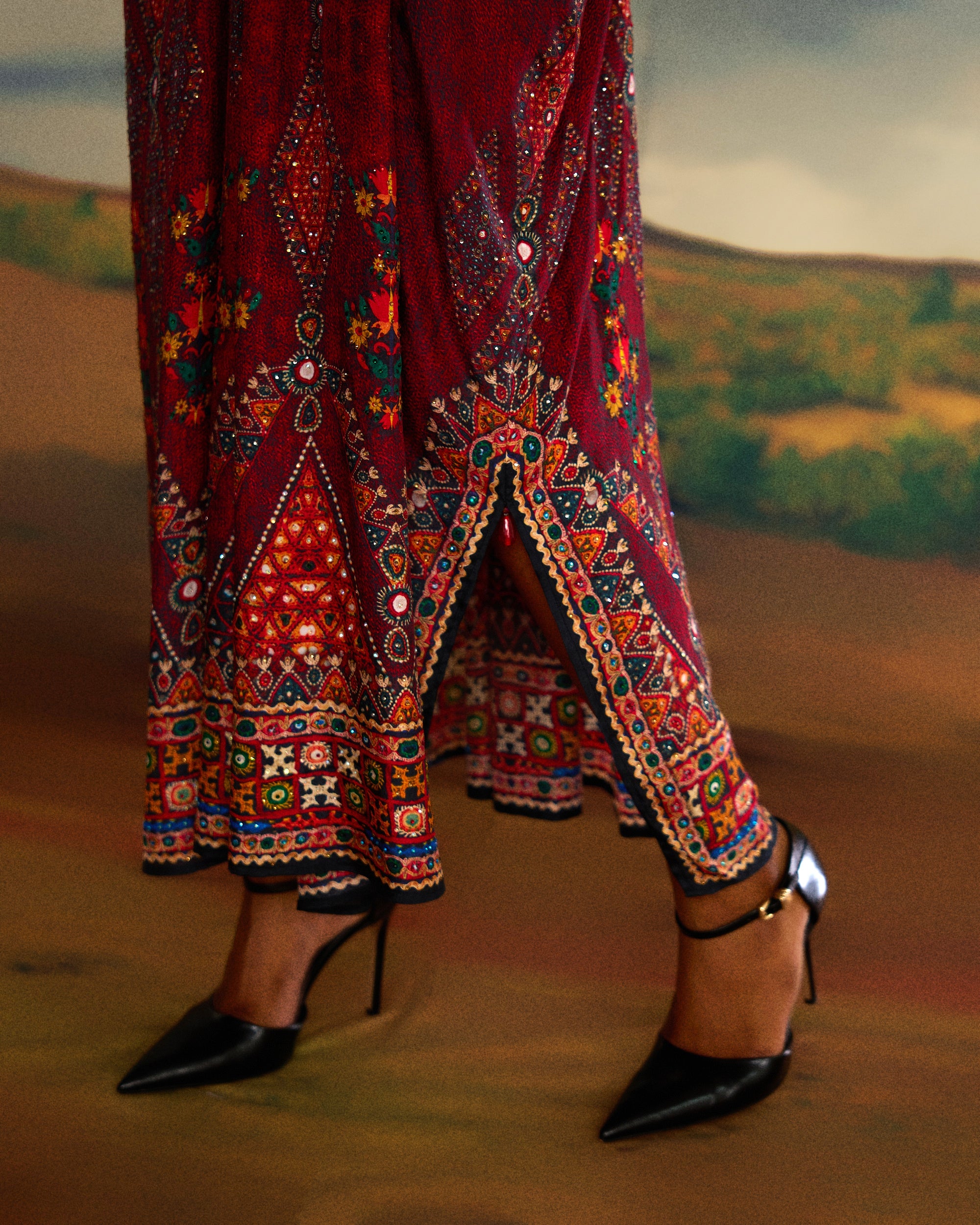Kutch : Rasika - Red
