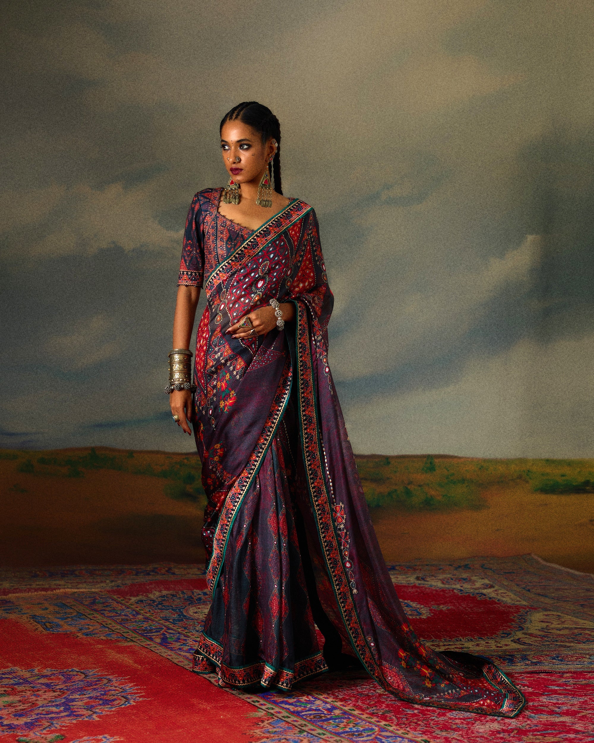 Kutch : Savi - Charcoal