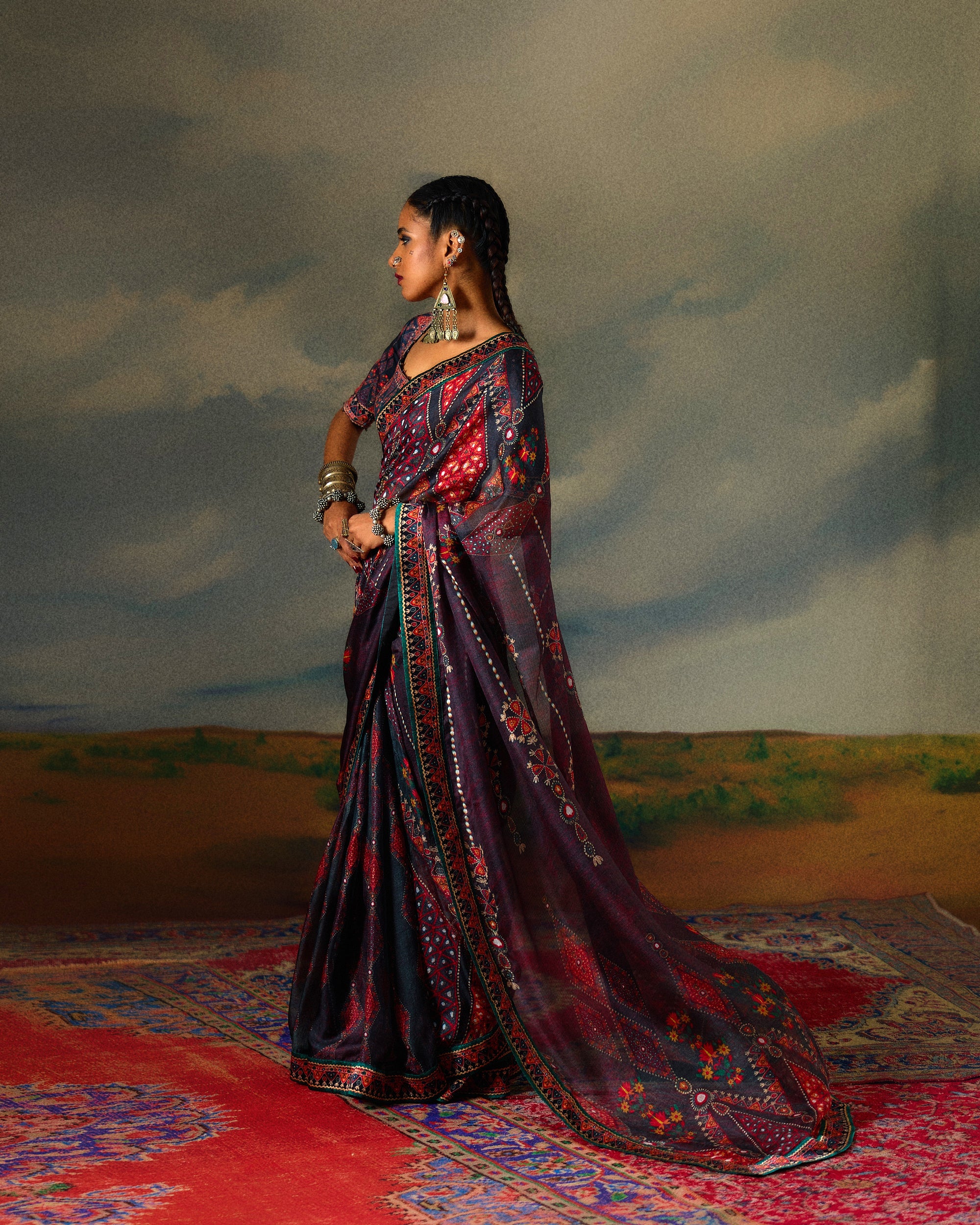 Kutch : Savi - Charcoal