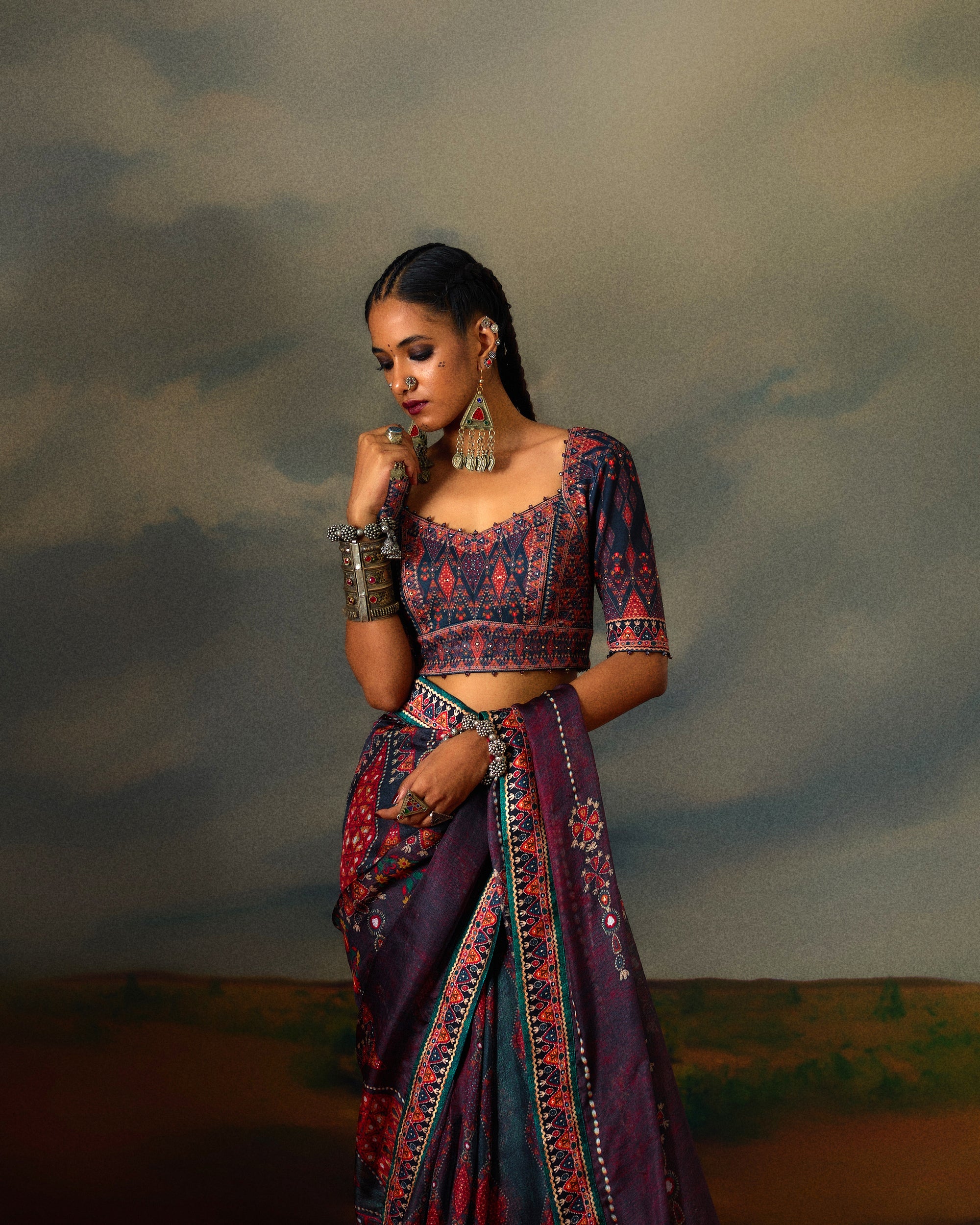 Kutch : Savi - Charcoal