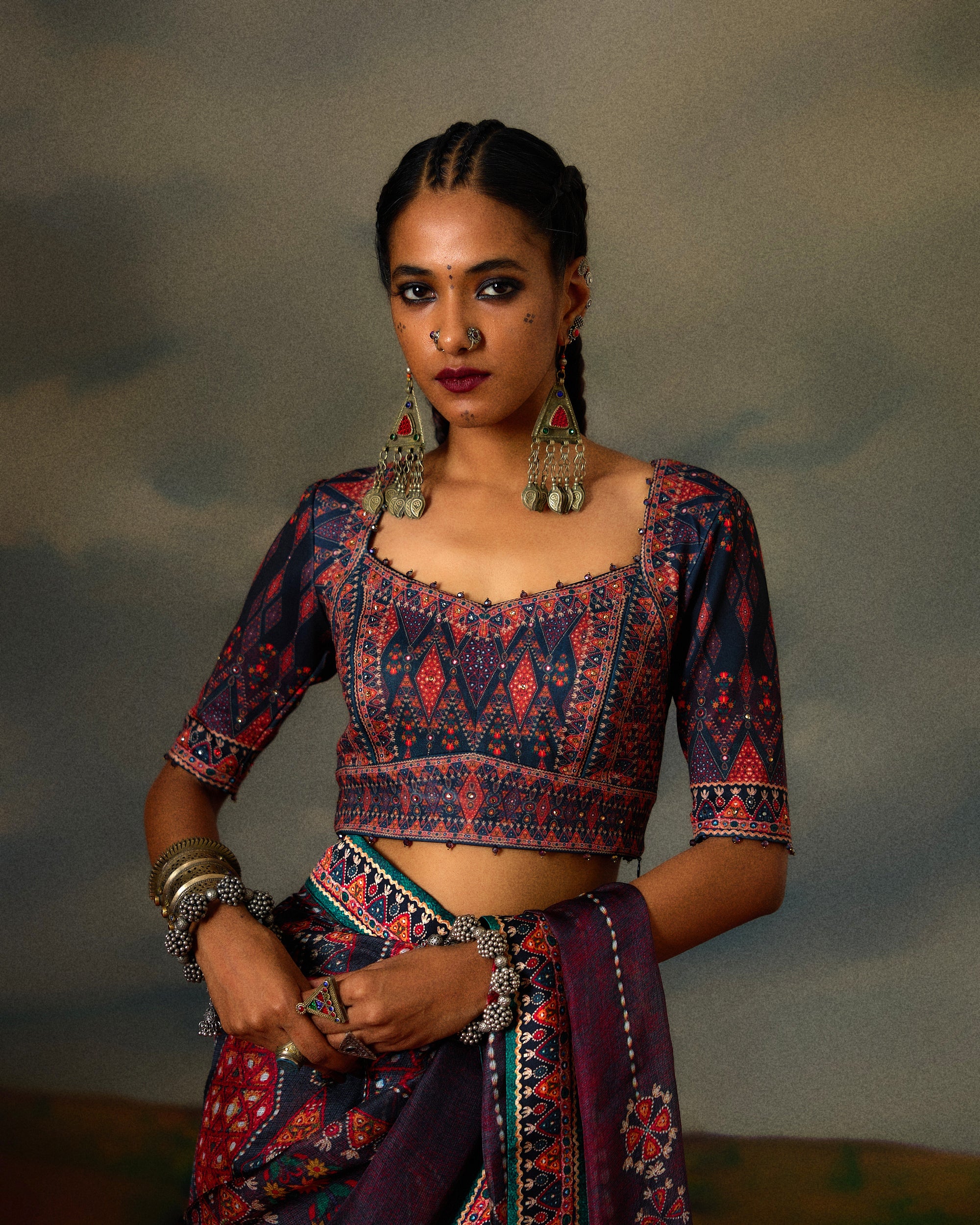 Kutch : Savi - Charcoal