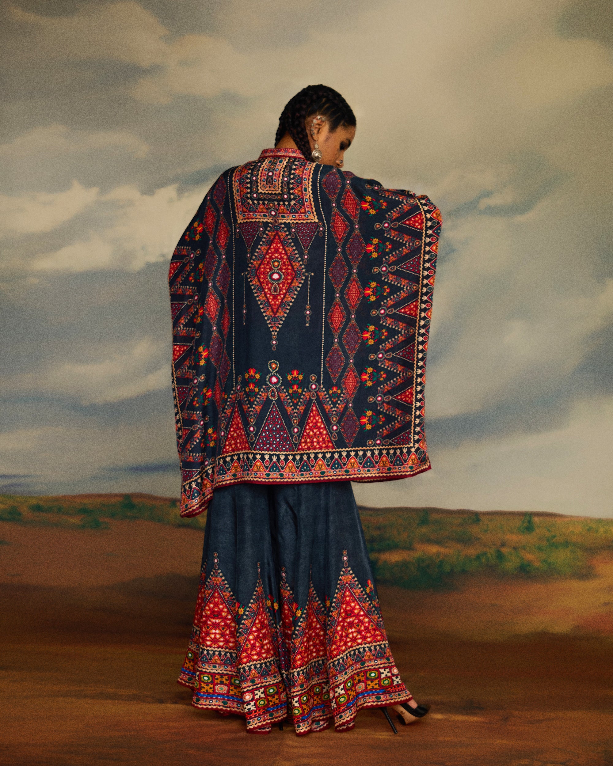 Kutch : Chanel 36"/Gharara - Charcoal