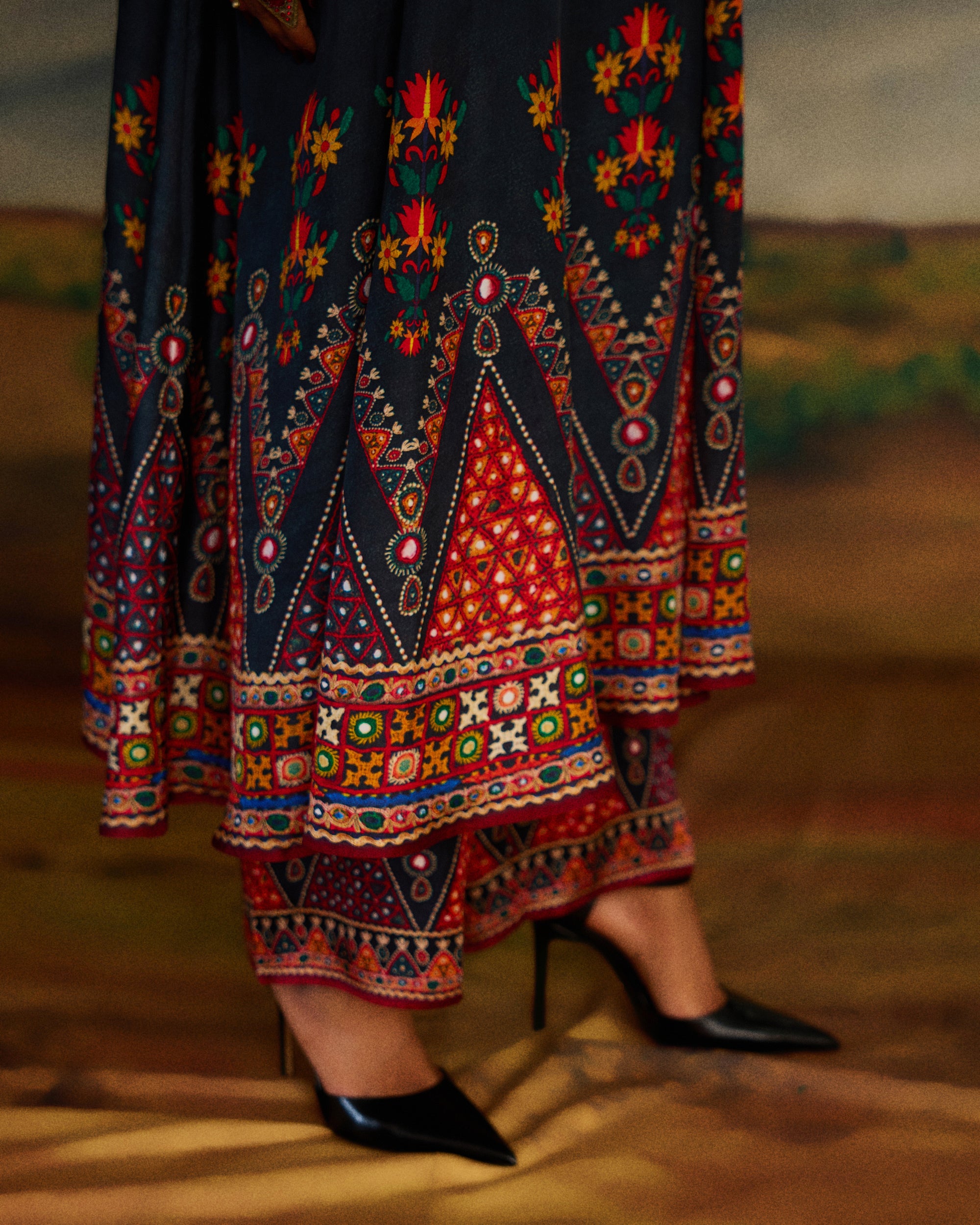 Kutch : Amelia - Charcoal