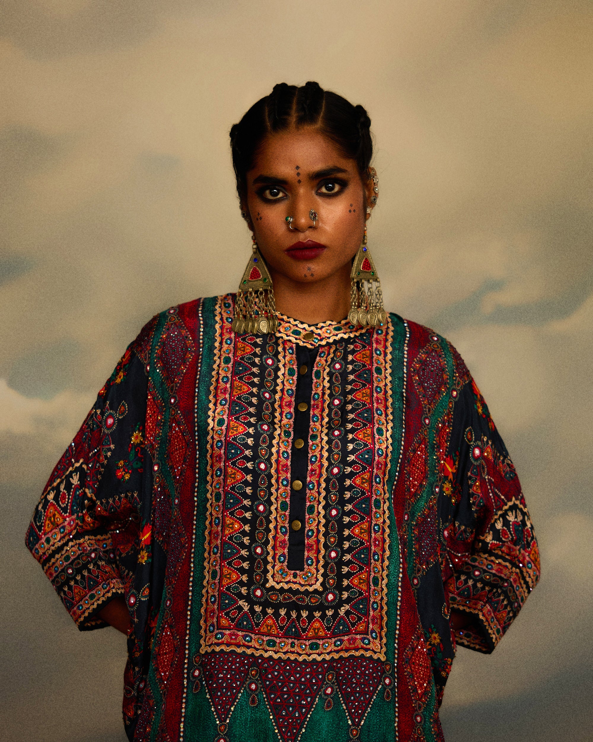 Kutch : Chanel 36" - Multi