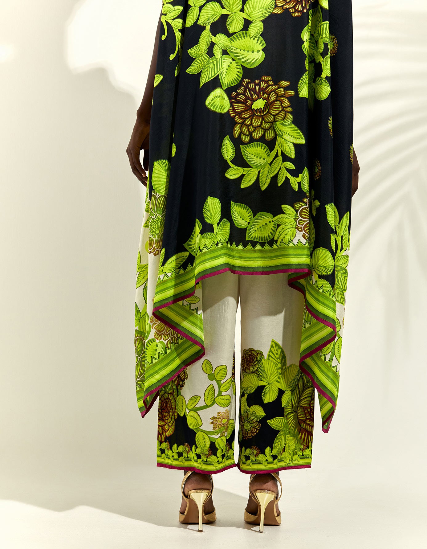 Jamaica : Lavanya - Black/Lime