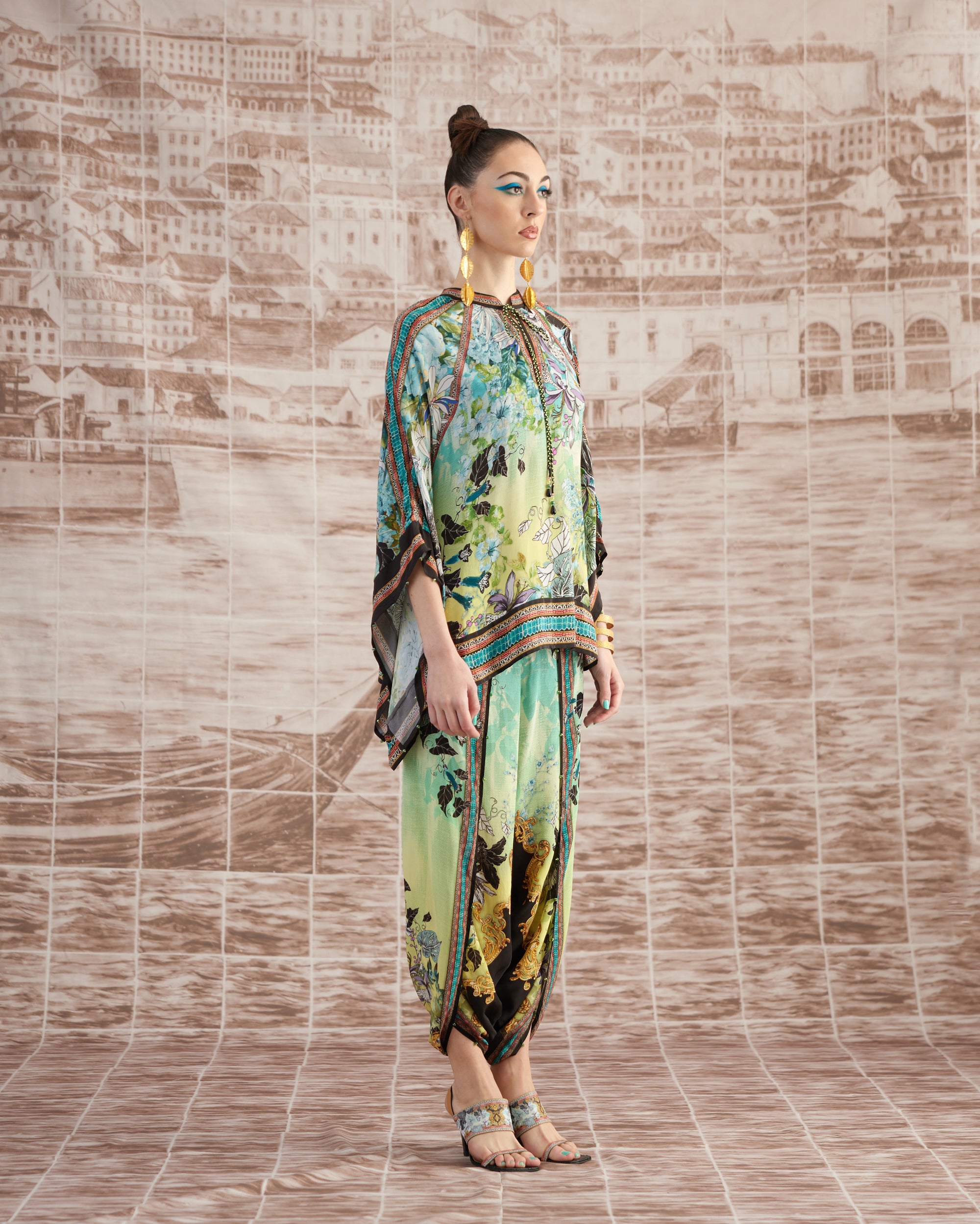 Love in Portofino (Maldives) : Ramona Sonth - Aqua/Lime