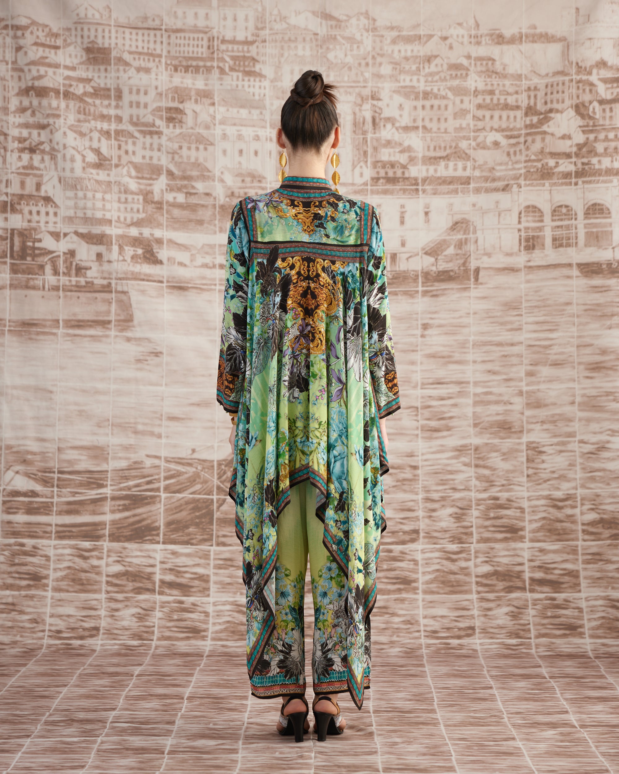 Love in Portofino (Maldives) : Shibani - Aqua/Lime